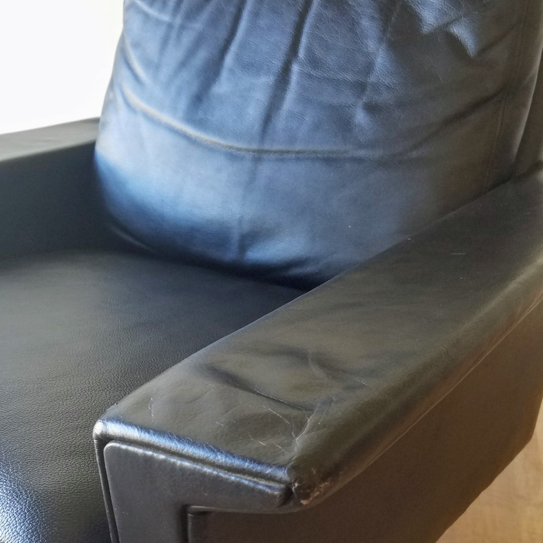 Georg Thams Swivel Chair