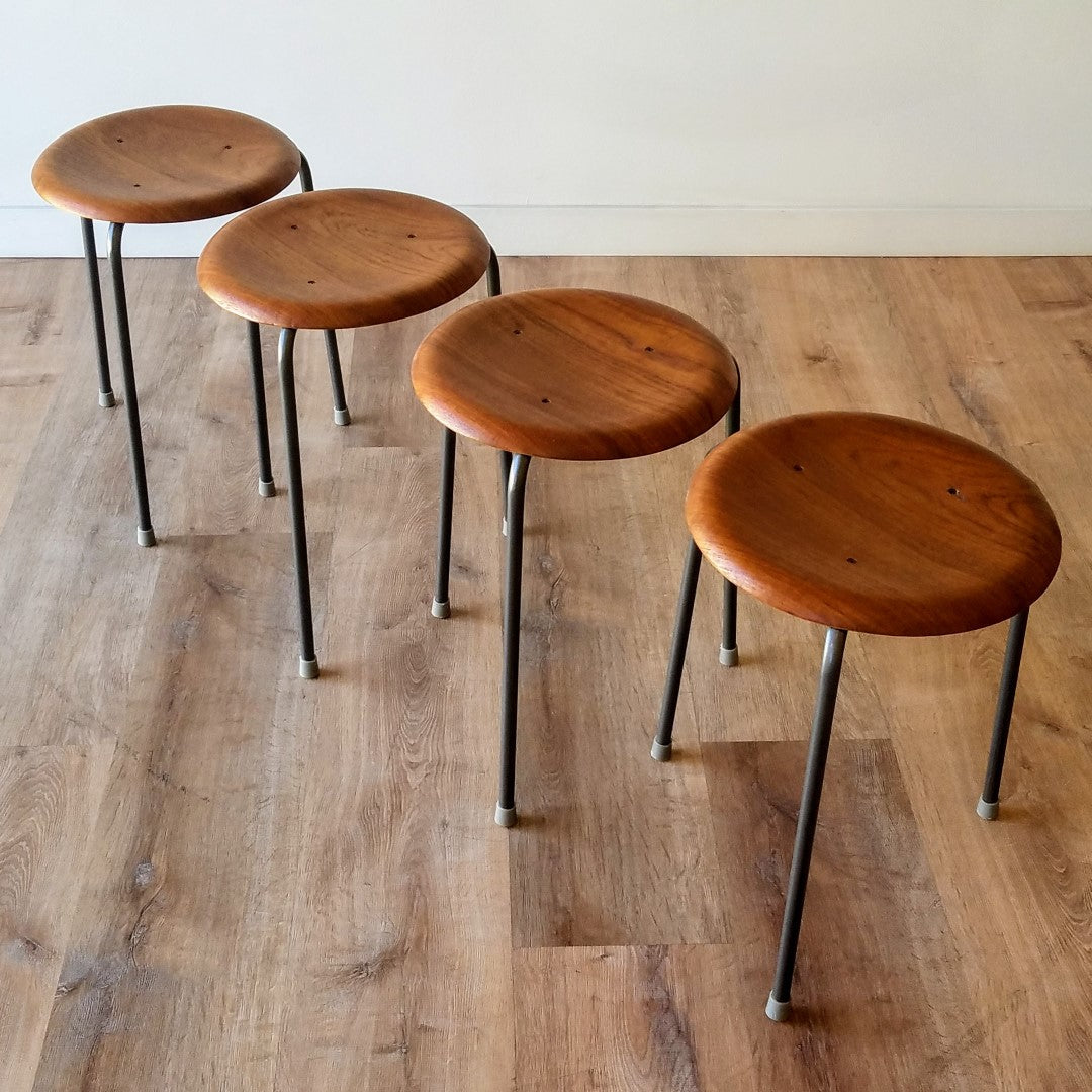 Arne Jacobsen 'Dot' Stools