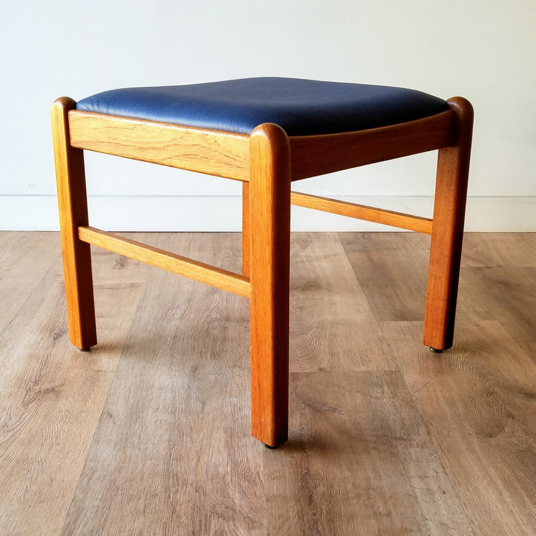 Benny Linden Foot Stool