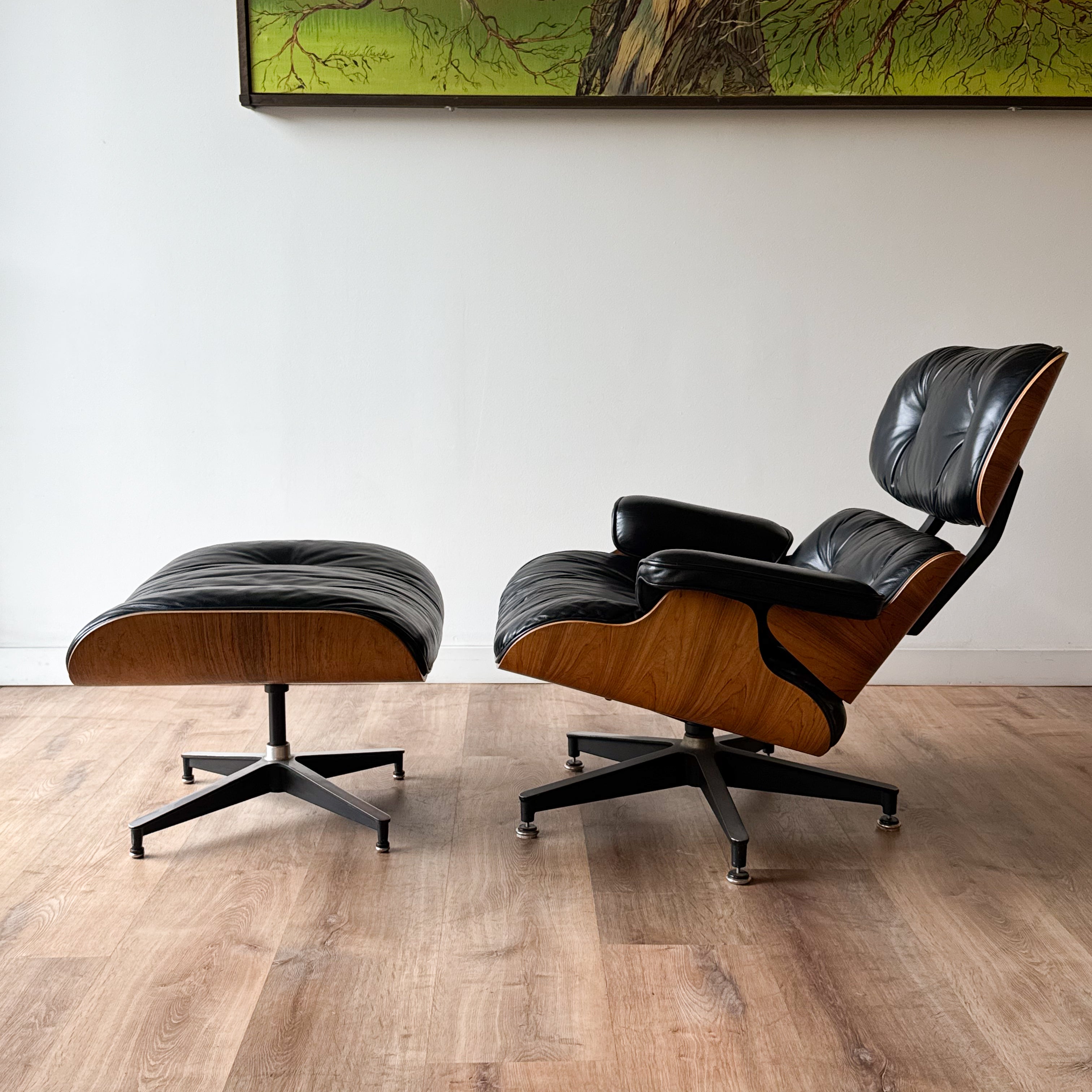 Eames Lounge Chair + Ottoman, 670+671