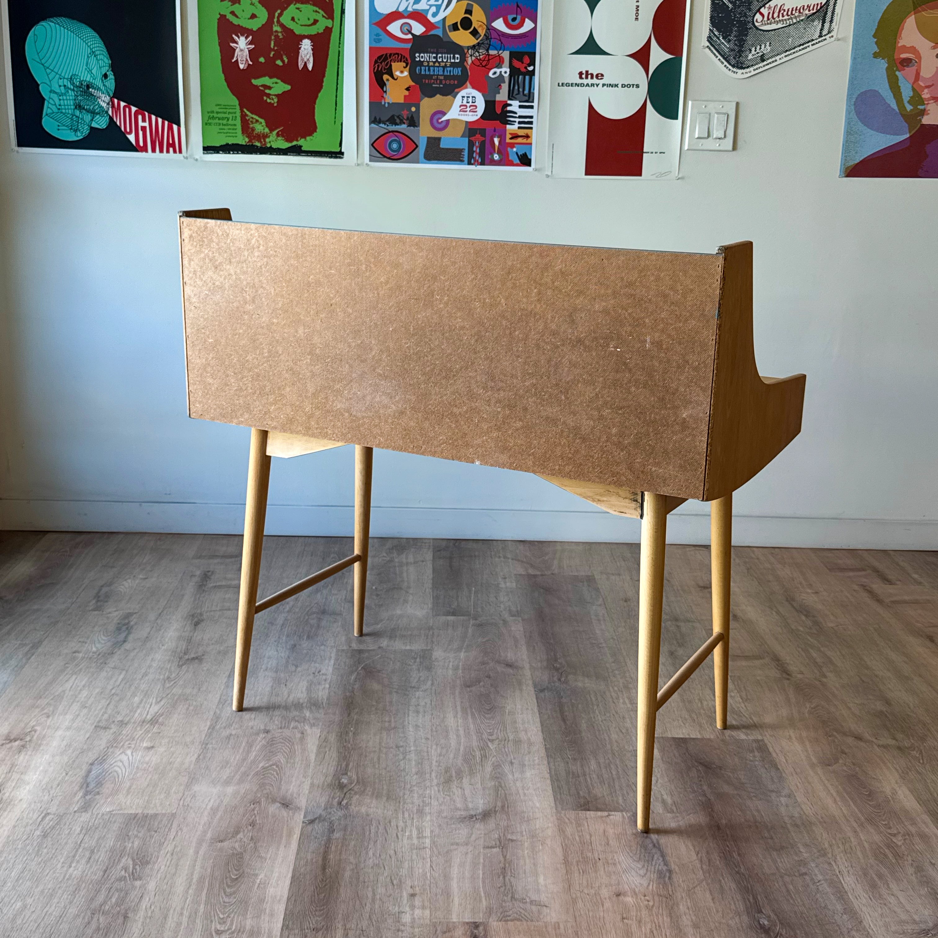 John Texman 'Ola-pultan' Writing Desk