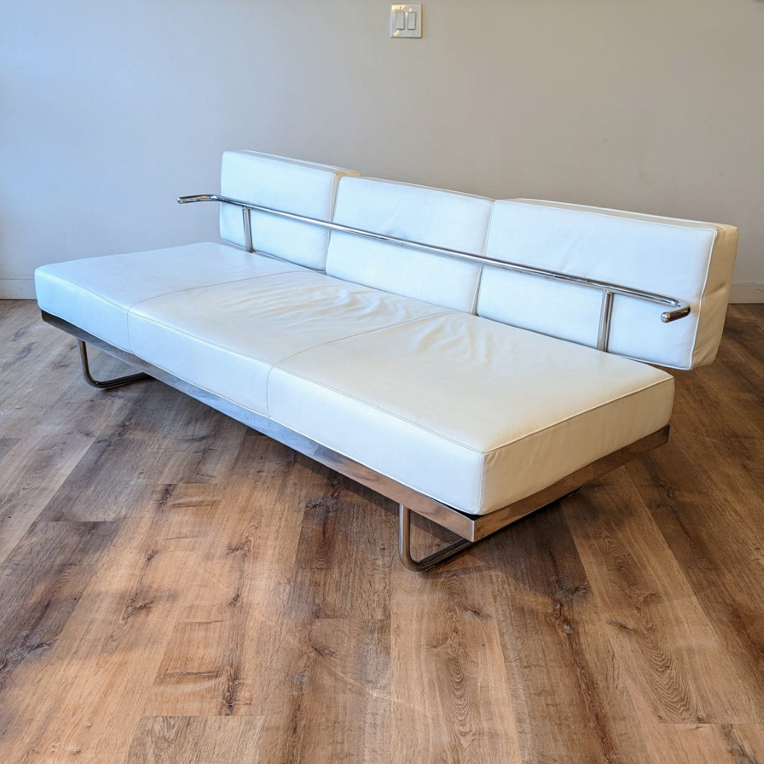 Le Corbusier, Pierre Jeannerat, Charlotte Perriand LC5 Daybed
