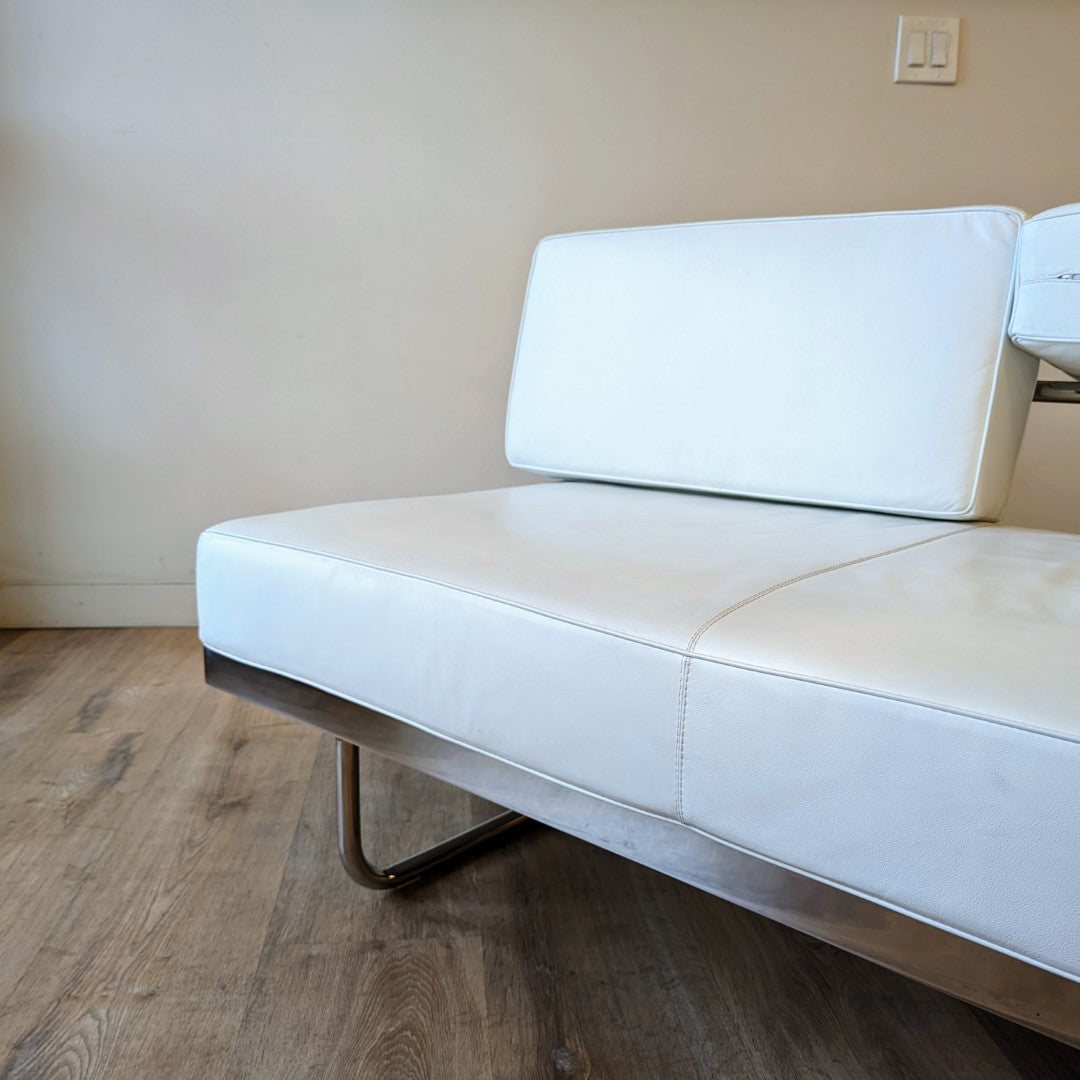 Le Corbusier, Pierre Jeannerat, Charlotte Perriand LC5 Daybed