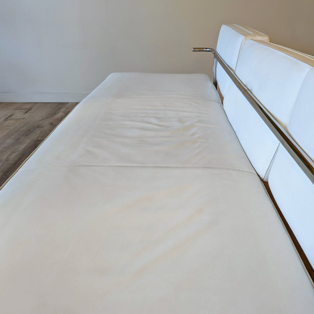 Le Corbusier, Pierre Jeannerat, Charlotte Perriand LC5 Daybed
