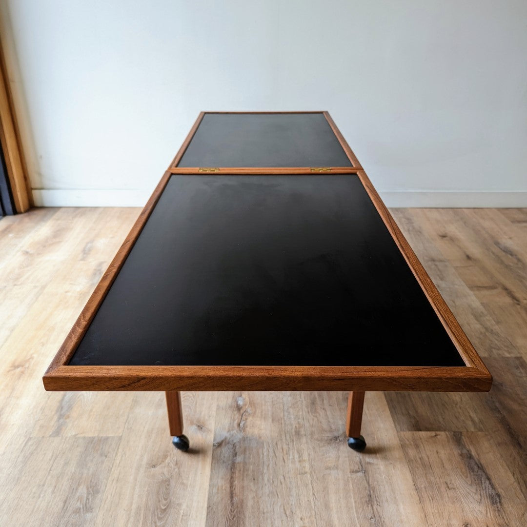 Kurt Østervig Tea Cart