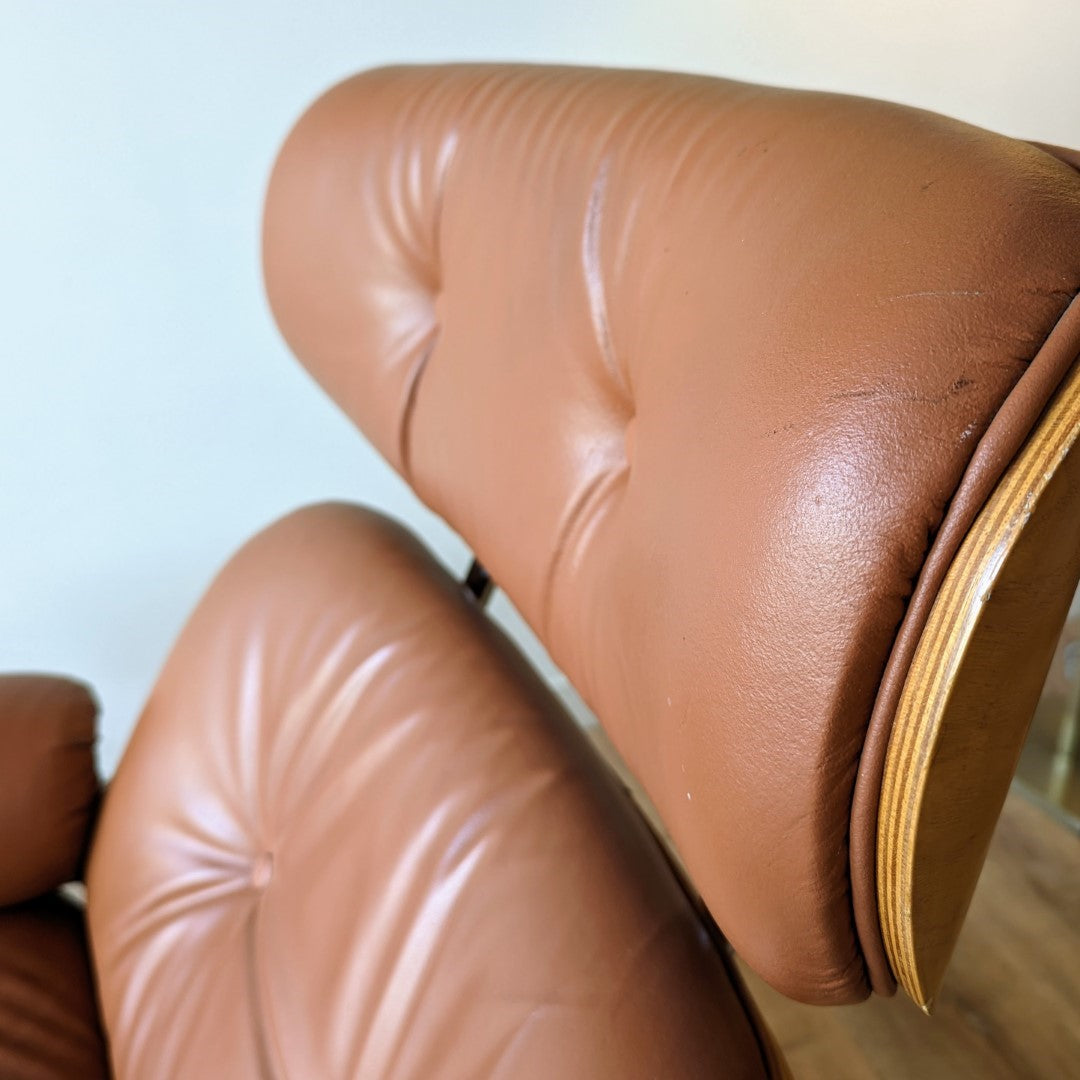 CoFeMo Lounge Chair + Ottoman