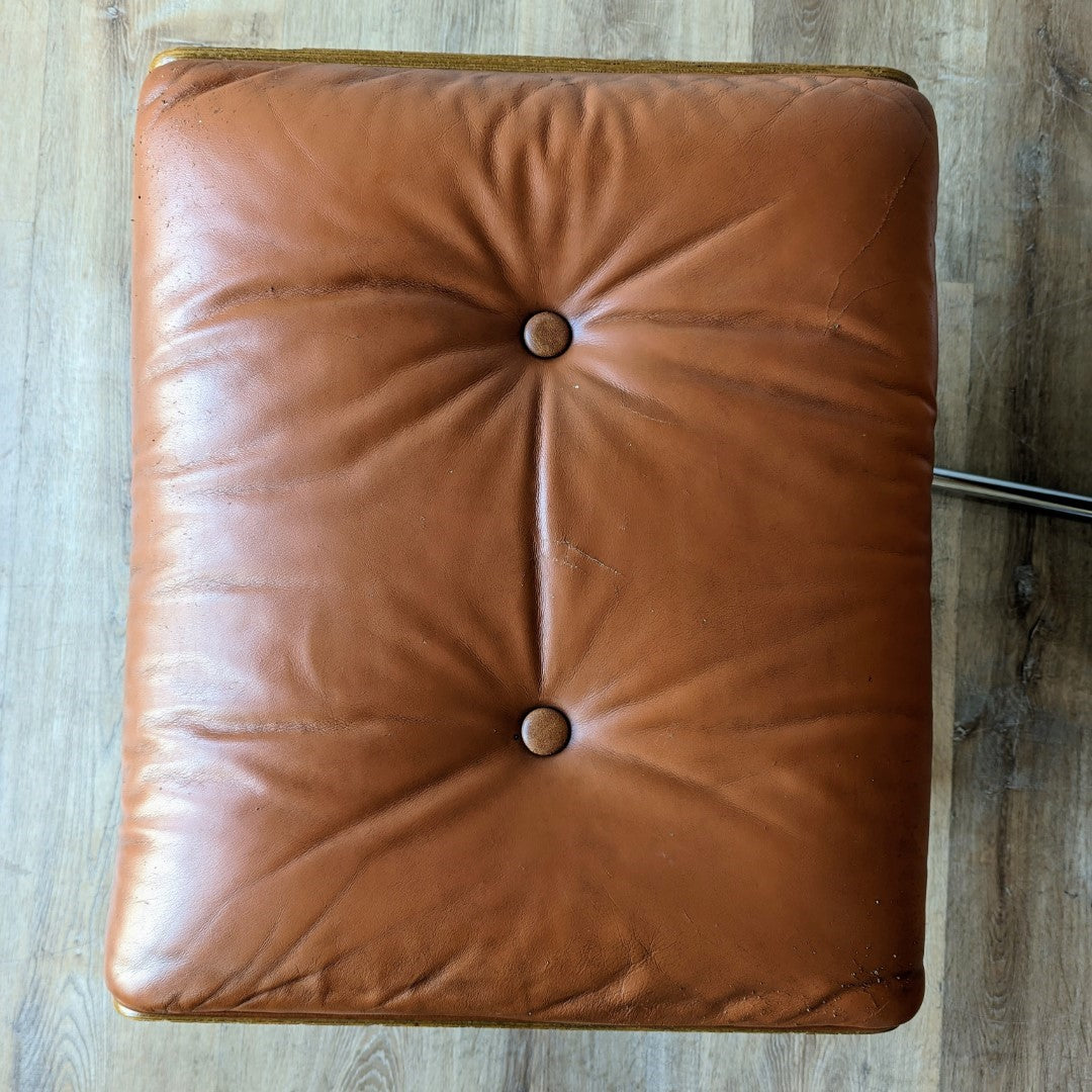 CoFeMo Lounge Chair + Ottoman
