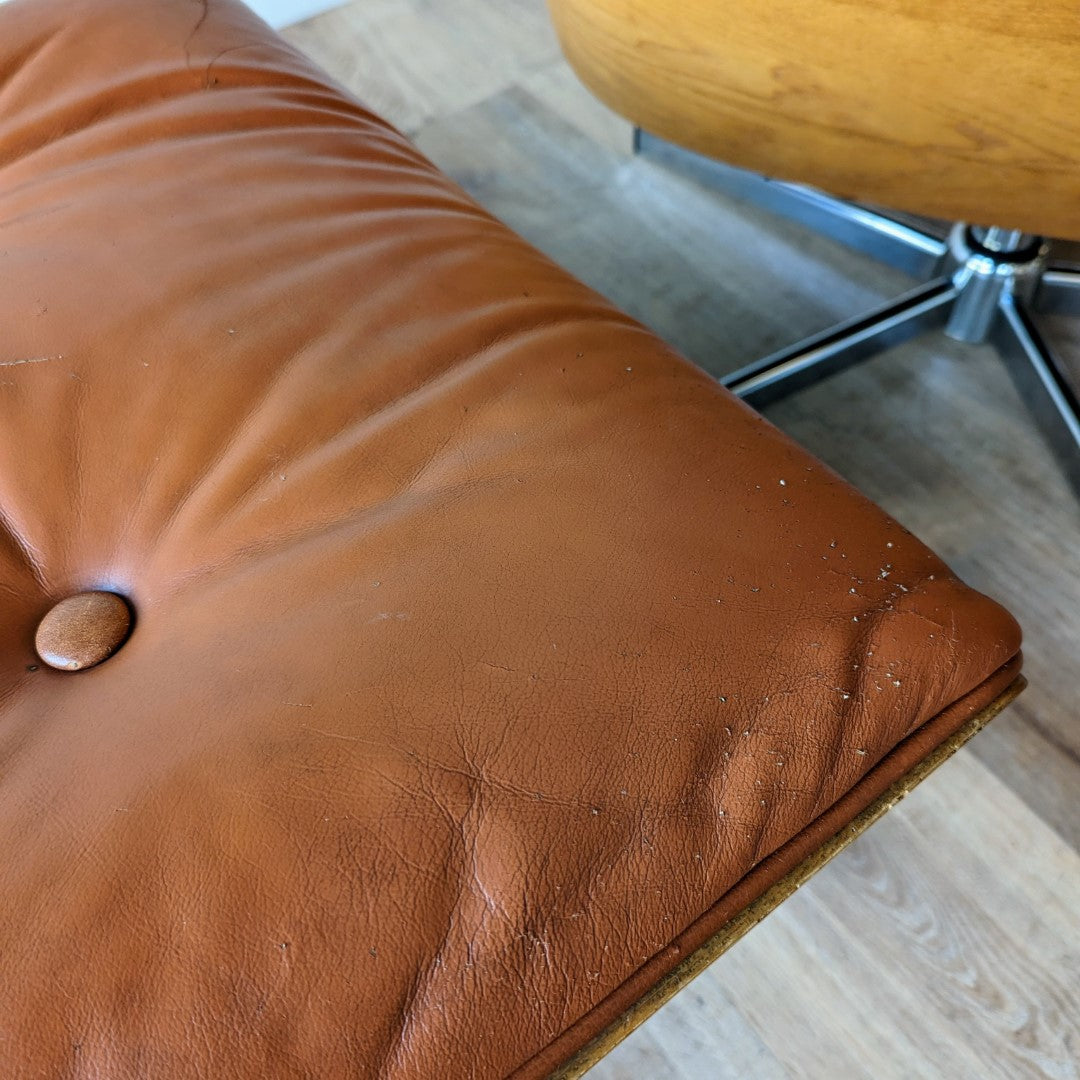 CoFeMo Lounge Chair + Ottoman