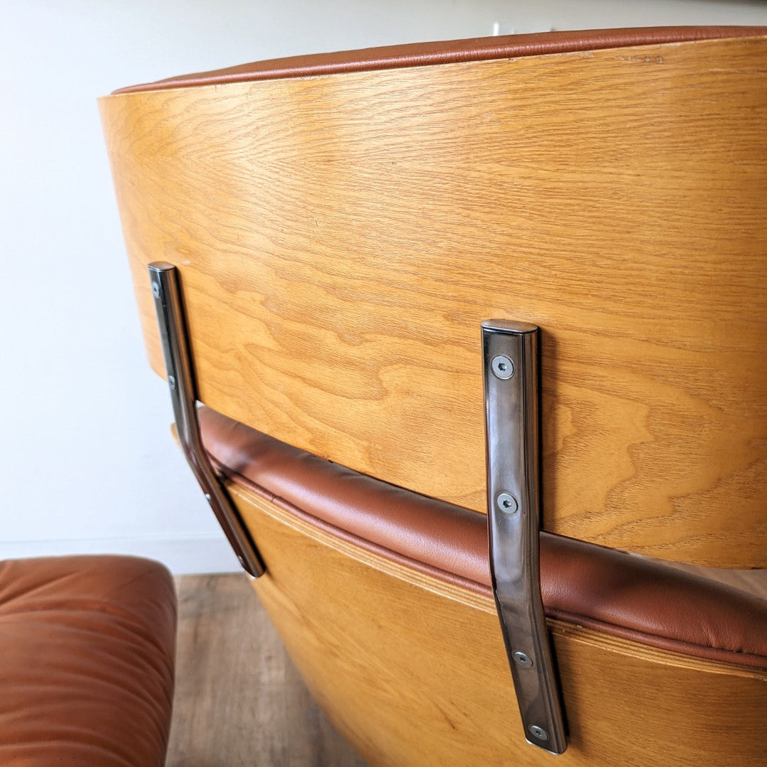 CoFeMo Lounge Chair + Ottoman