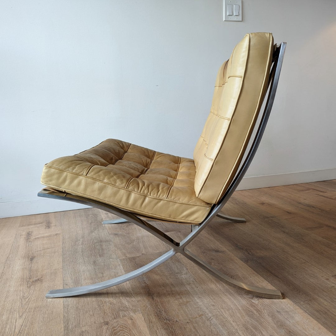 Ludwig Mies van der Rhoe Barcelona Chair