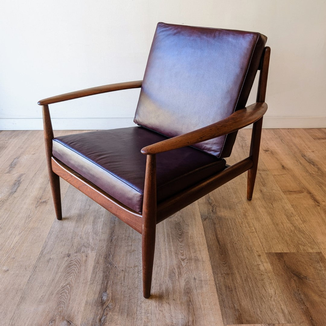 Grete Jalk Lounge Chair