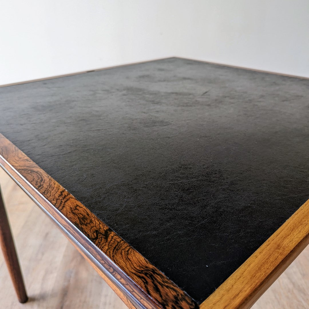 Poul Hundevad Game Table