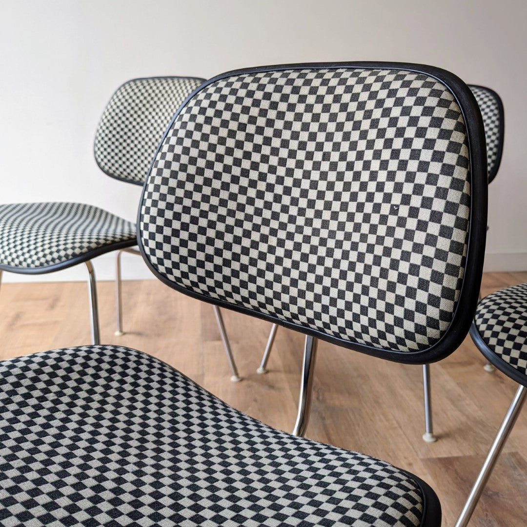 Eames DCMU, set of 4