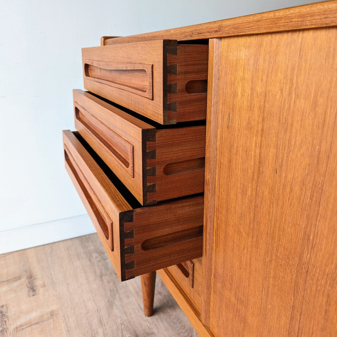 Johannes Andersen Credenza