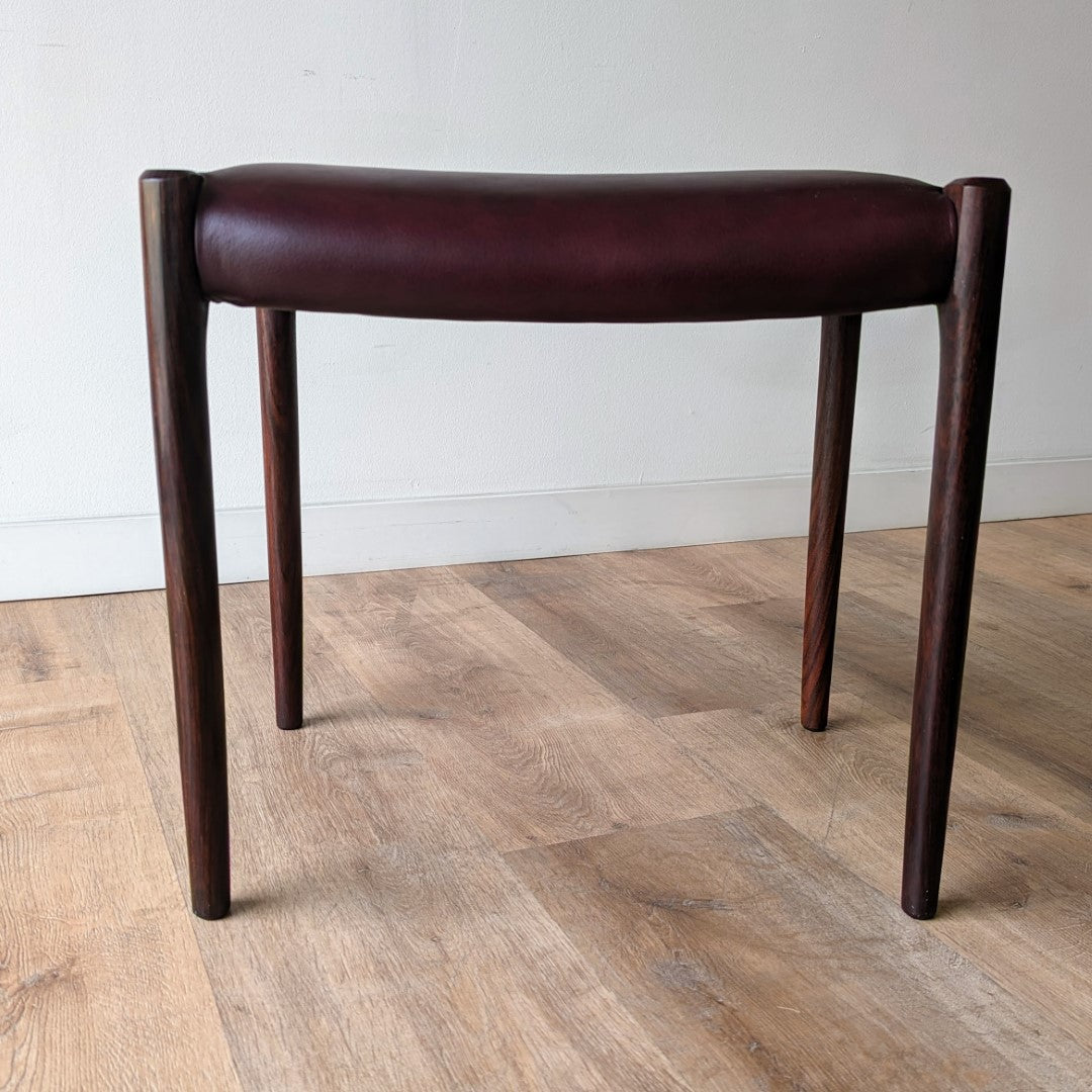 Niels Møller Stool