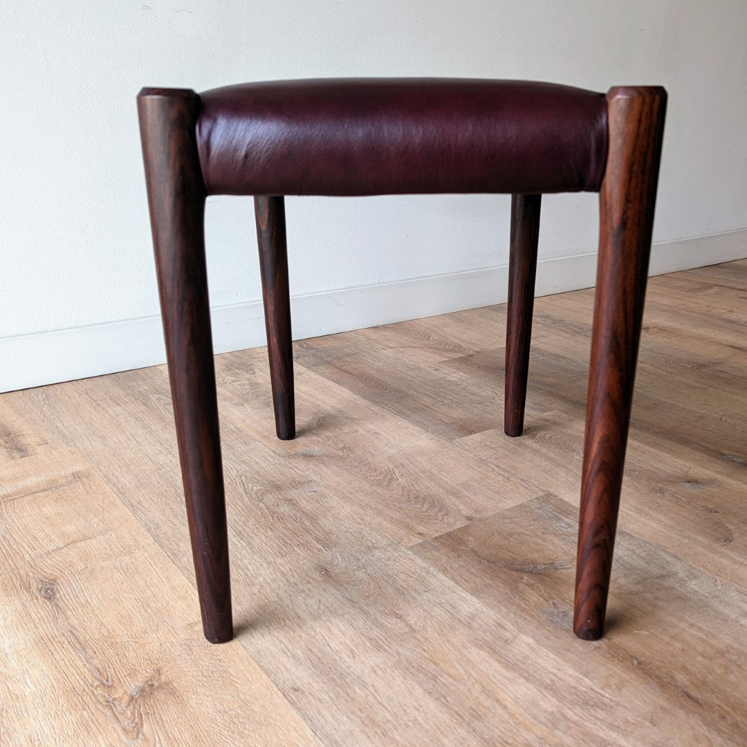 Niels Møller Stool