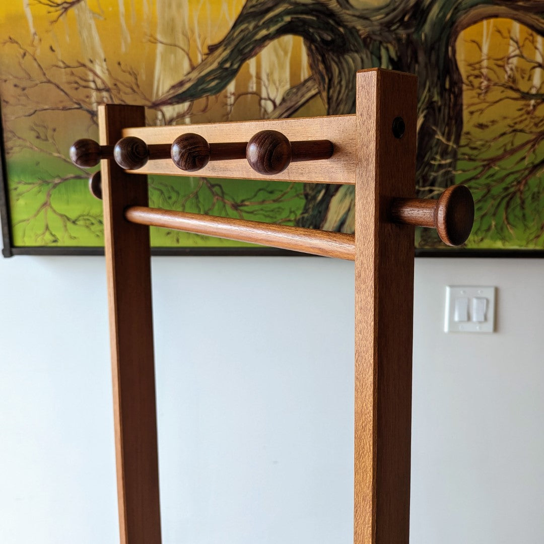 PBJ Mobler Coat Rack