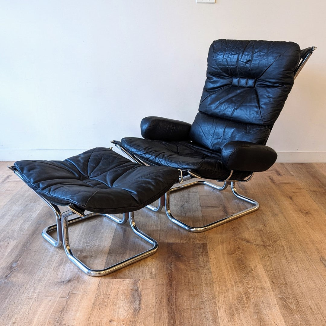 Harald Relling 'Wing' Chair + Ottoman