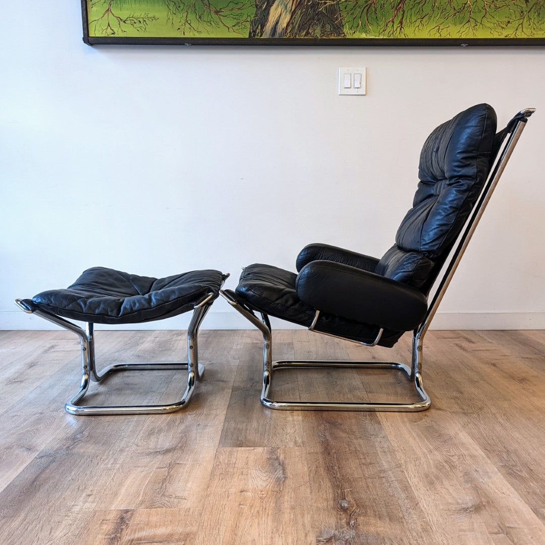 Harald Relling 'Wing' Chair + Ottoman