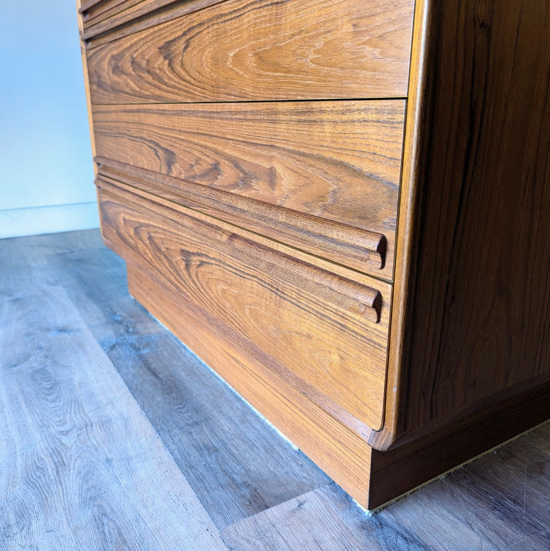 Westnofa Highboy Dresser