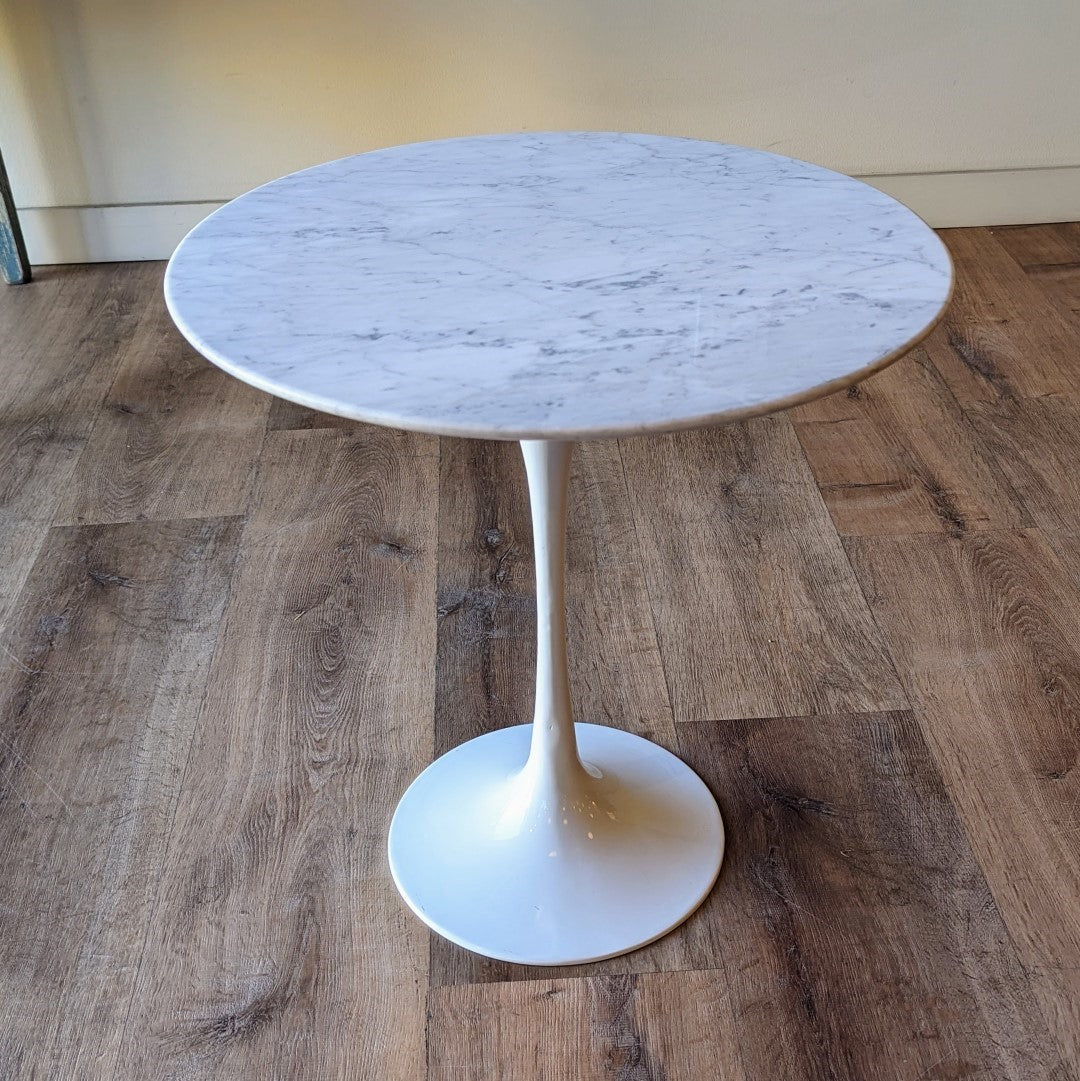 Tulip Side Table