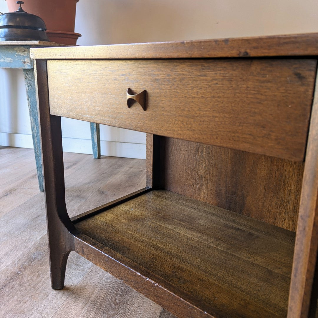 Broyhill 'Brasilia' Nighstands, a pair