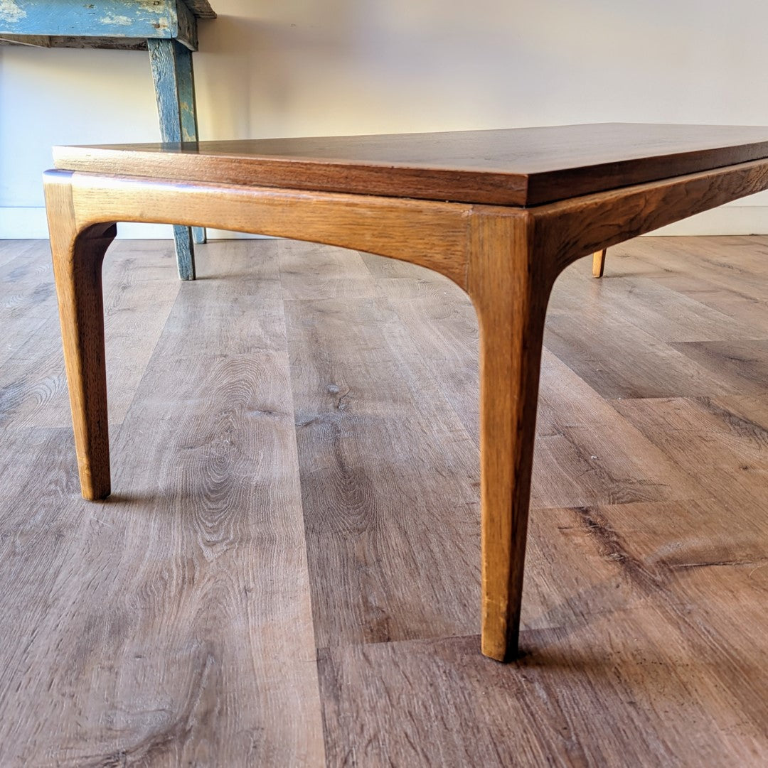 Lane "Rhythm' Coffee Table