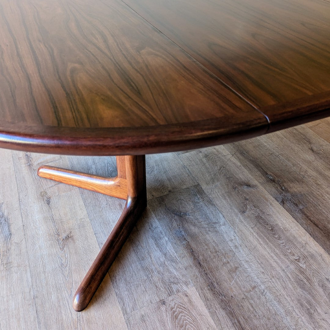 Rasmus Dining Table