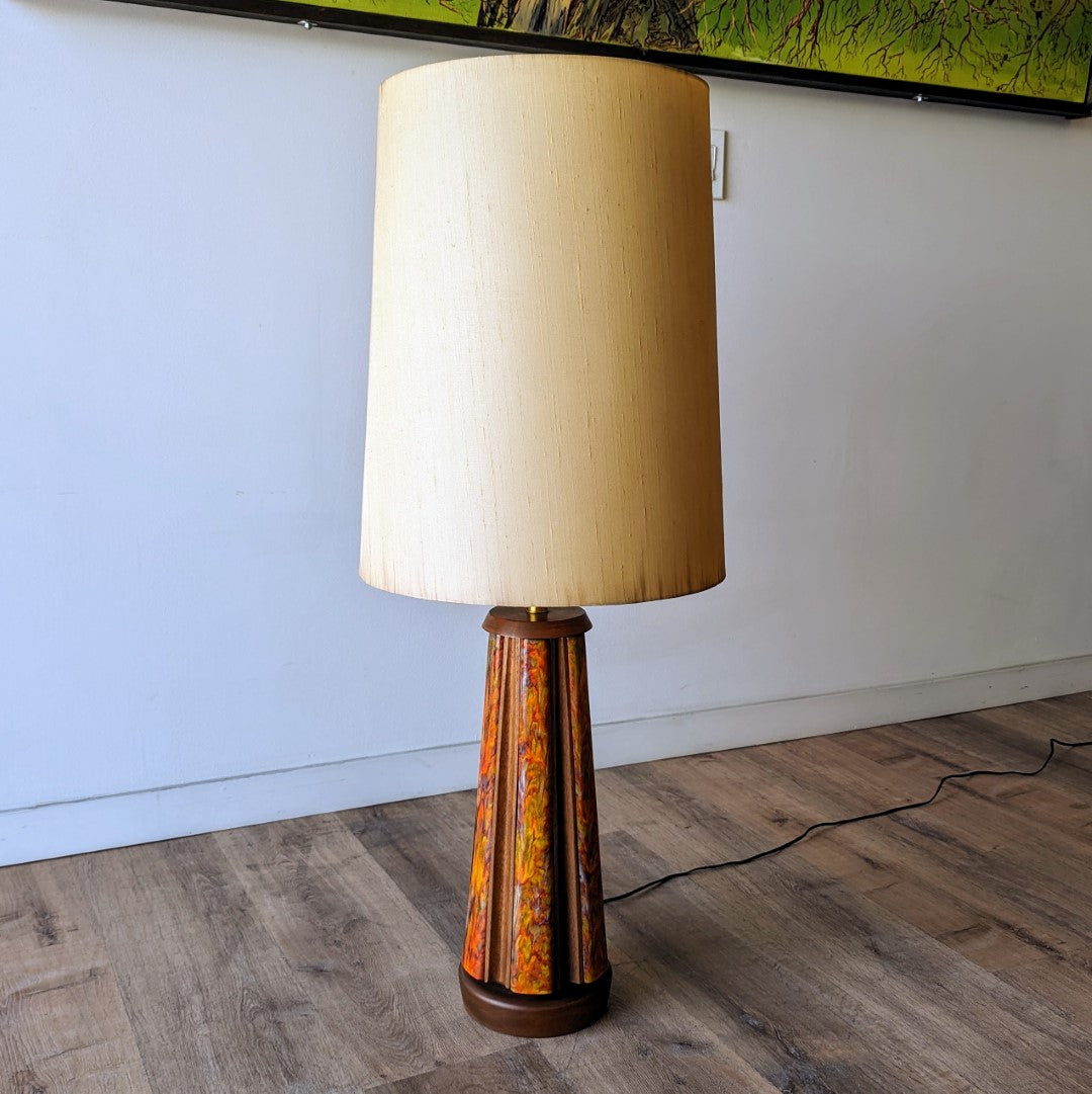 Modeline Table Lamp