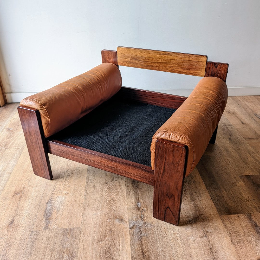 Uu-Vee Kaluste Oy Sofa Set