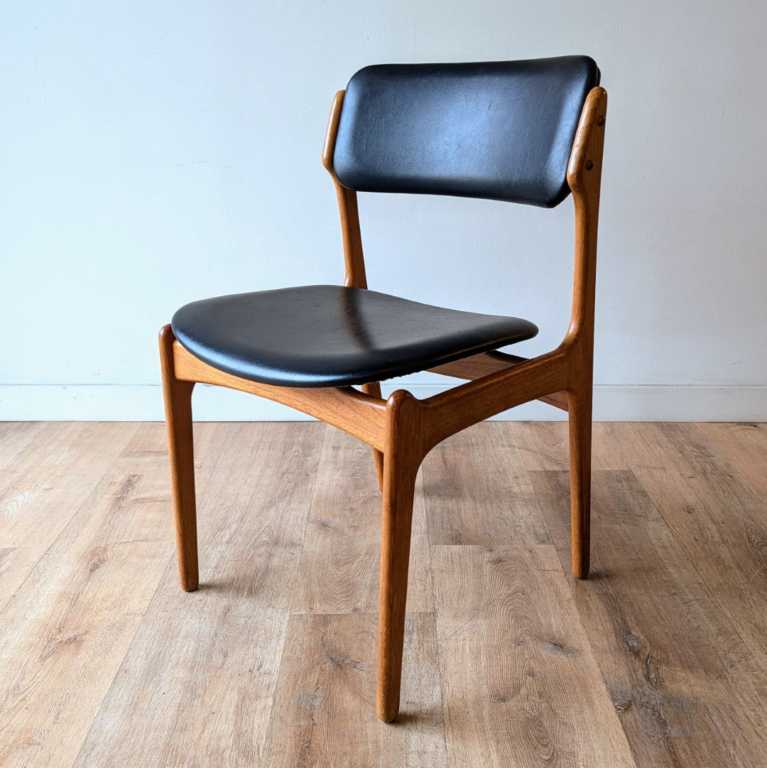 Erik Buch Model 49, set of 6