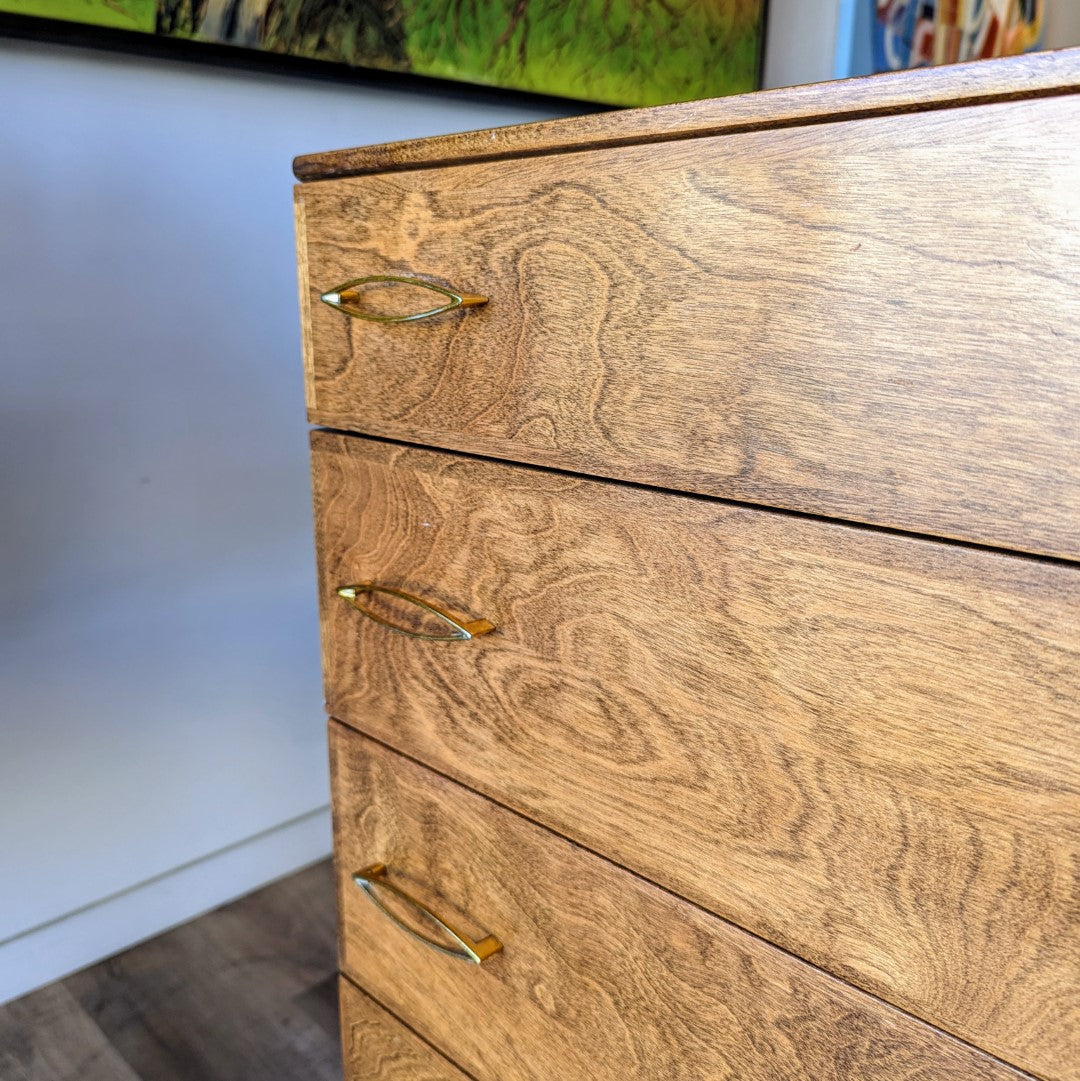 Heywood Wakefield 'Contessa' Dresser