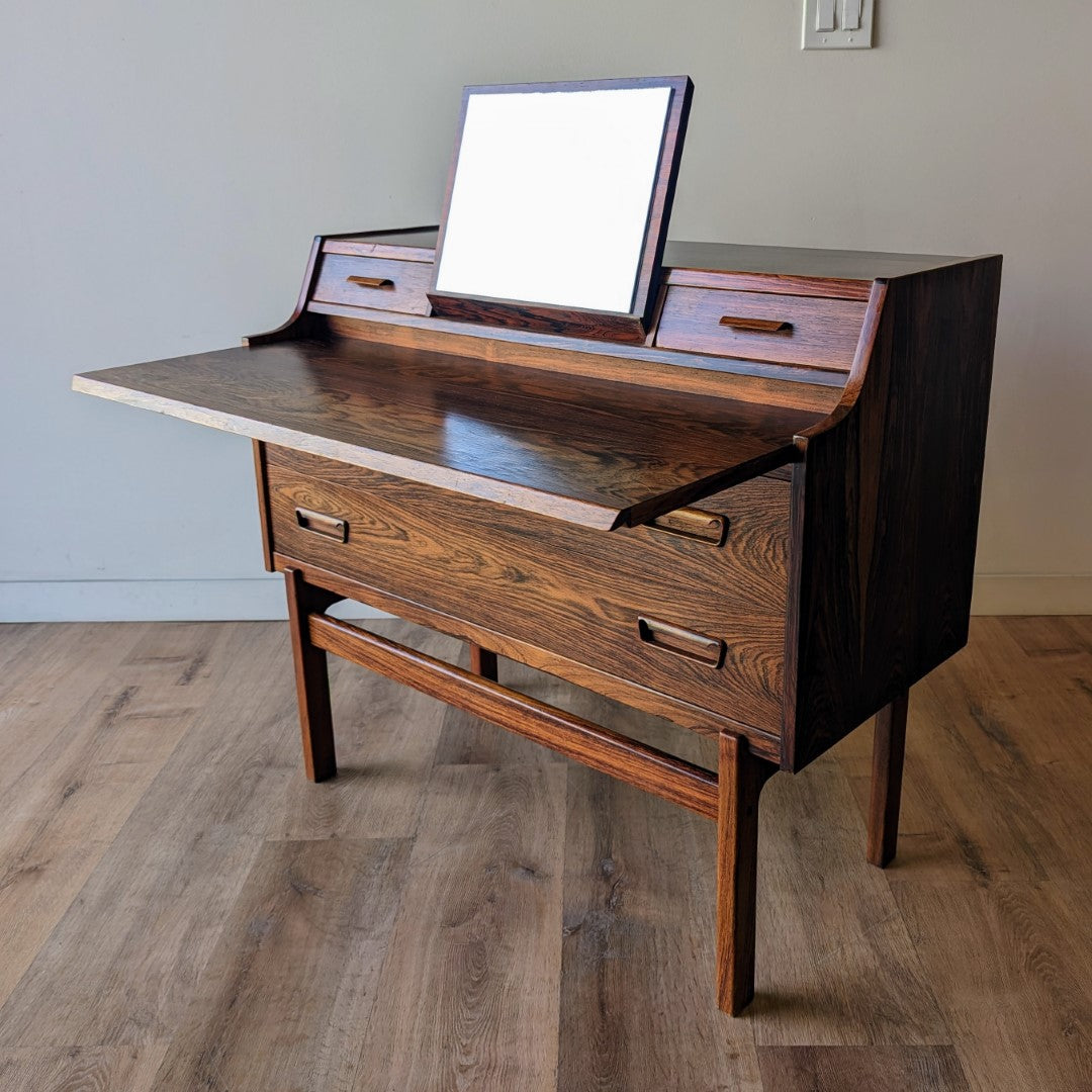 Arne Wahl Iversen Secretary Desk