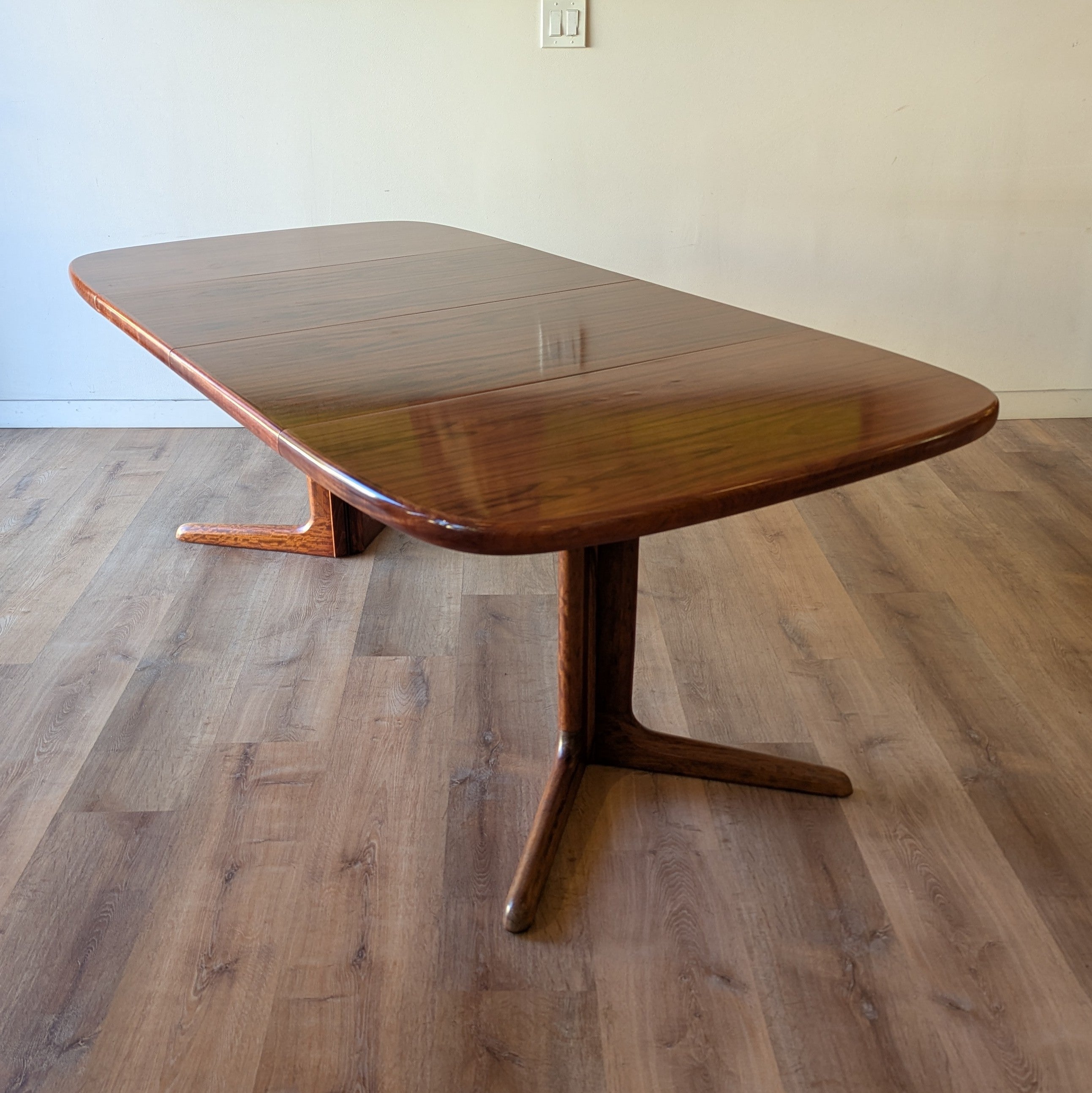 Skovby Dining Table