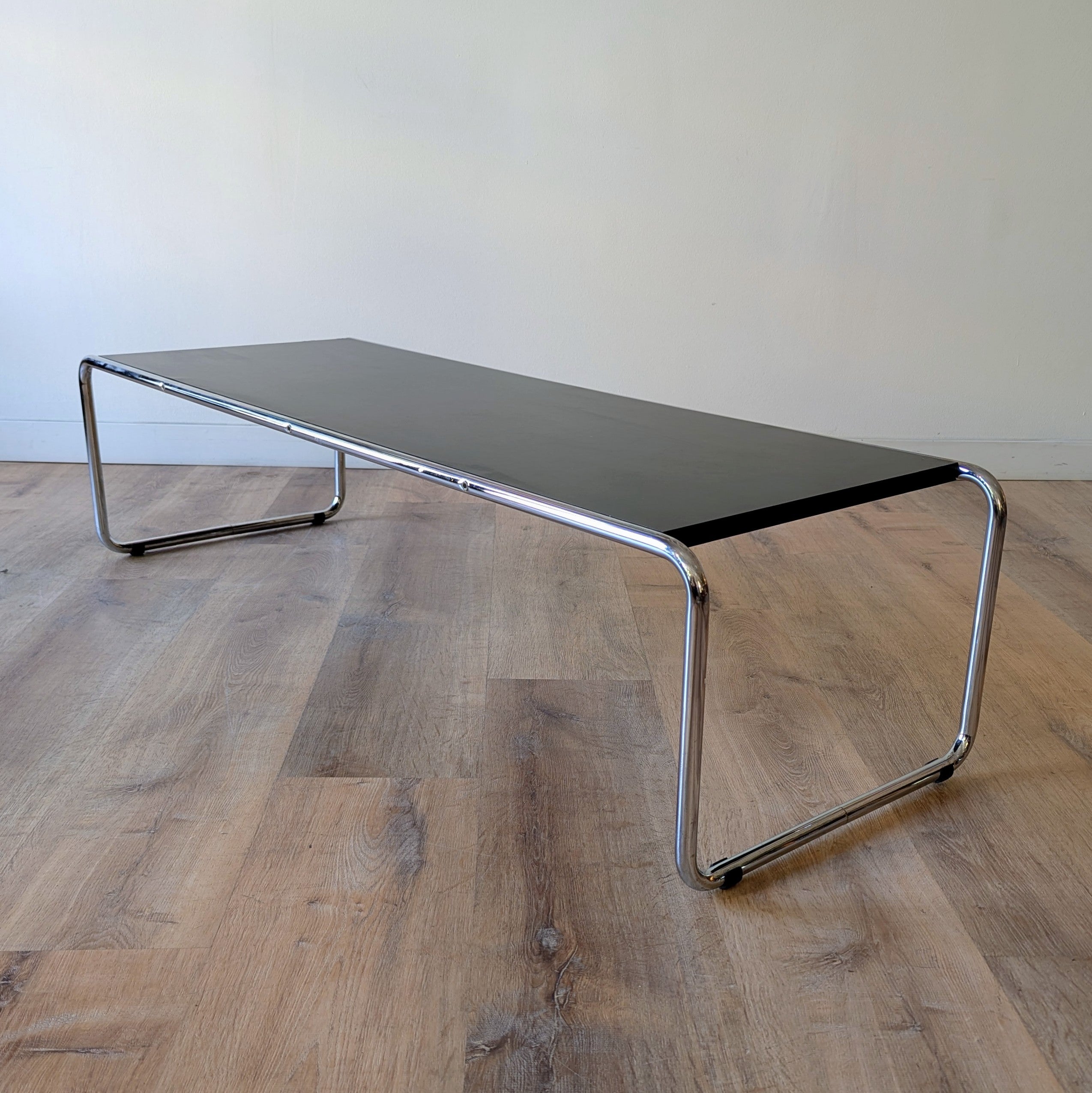 Marcel Breuer 'Laccio' Coffee Table