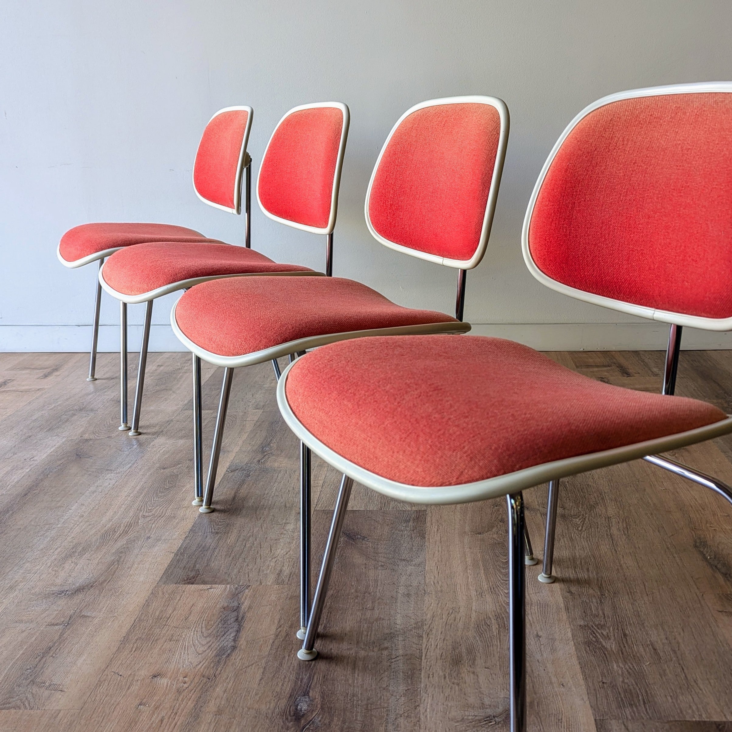 Eames DCMU, set of 4