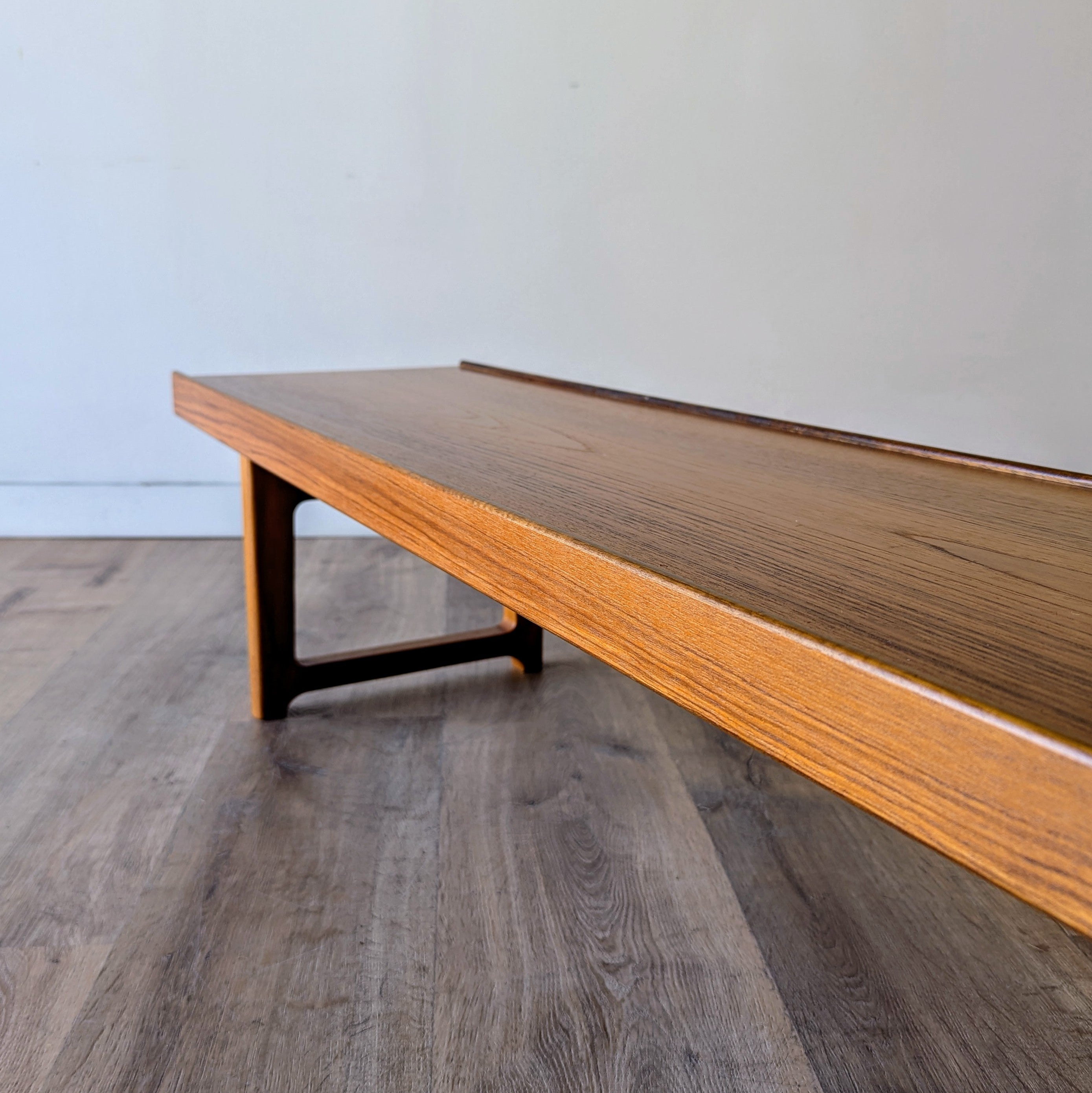 Torbjørn Afdal 'Krobo' Bench