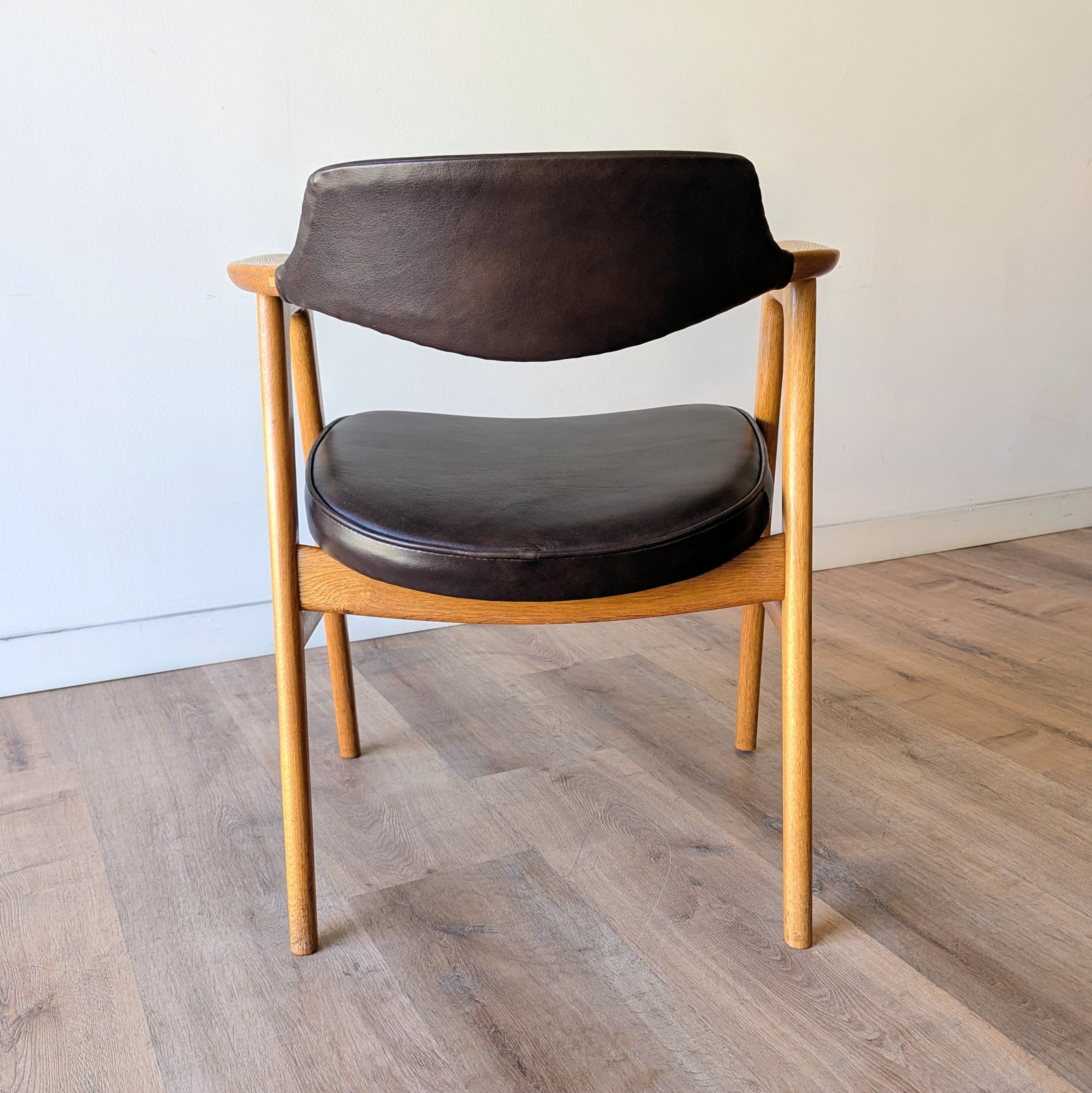 Erik Kirkegaard Arm Chair, Model 43, set of 4