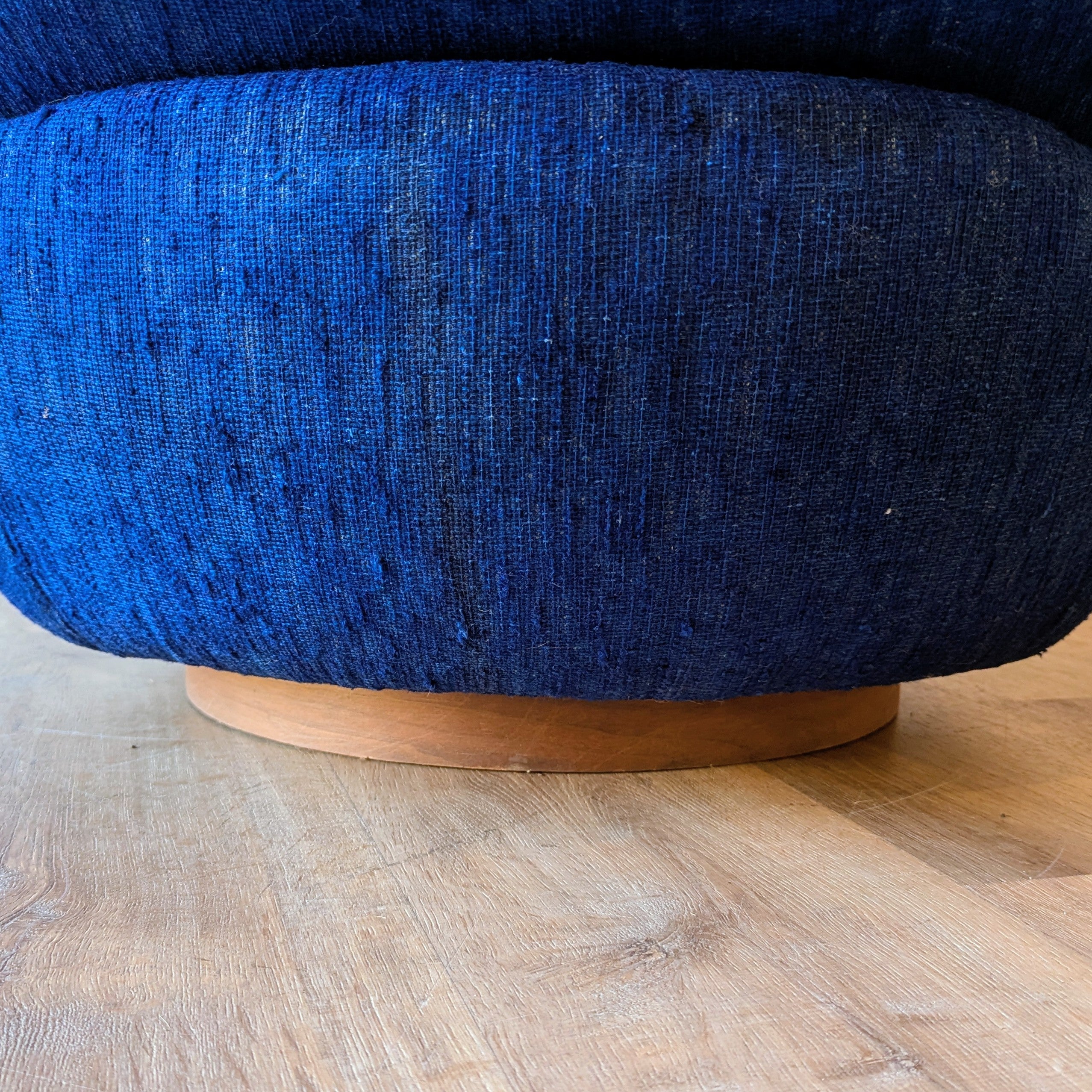 Milo Baughman Egg Chair