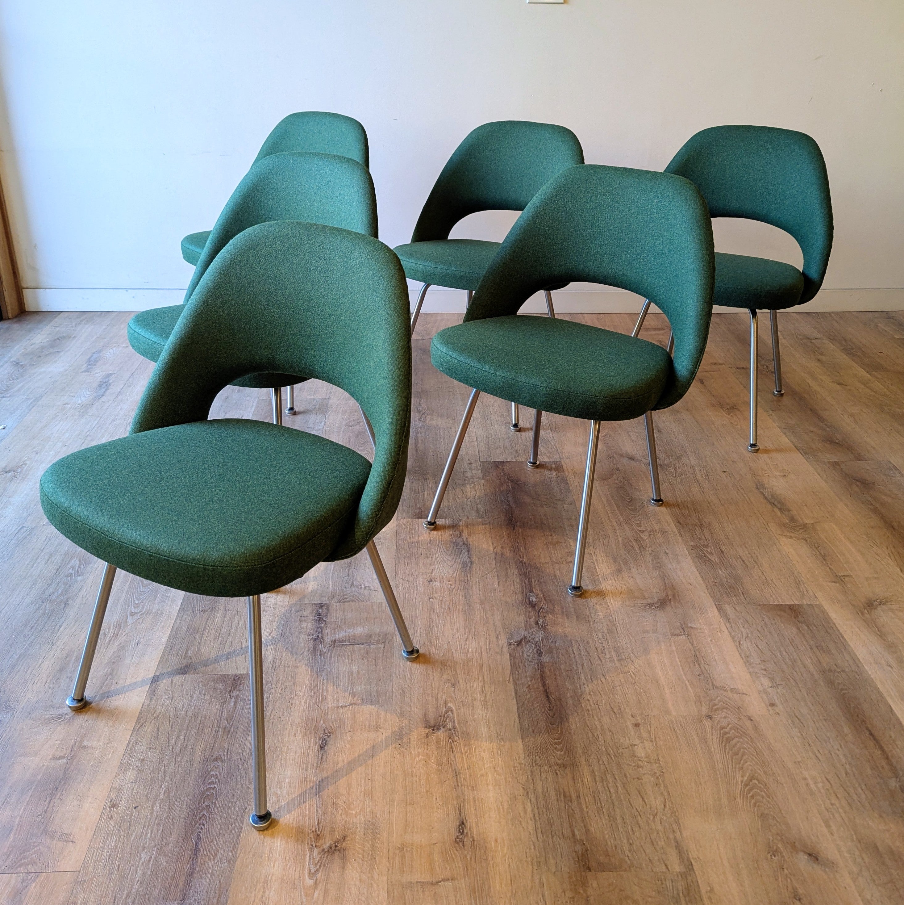 Eero Saarinen Executive Side Chair, set of 6
