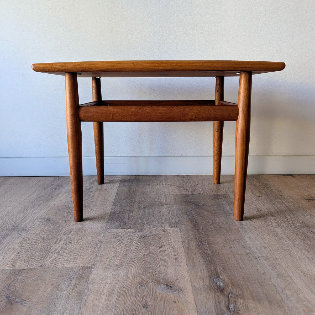 Grete Jalk Side Table