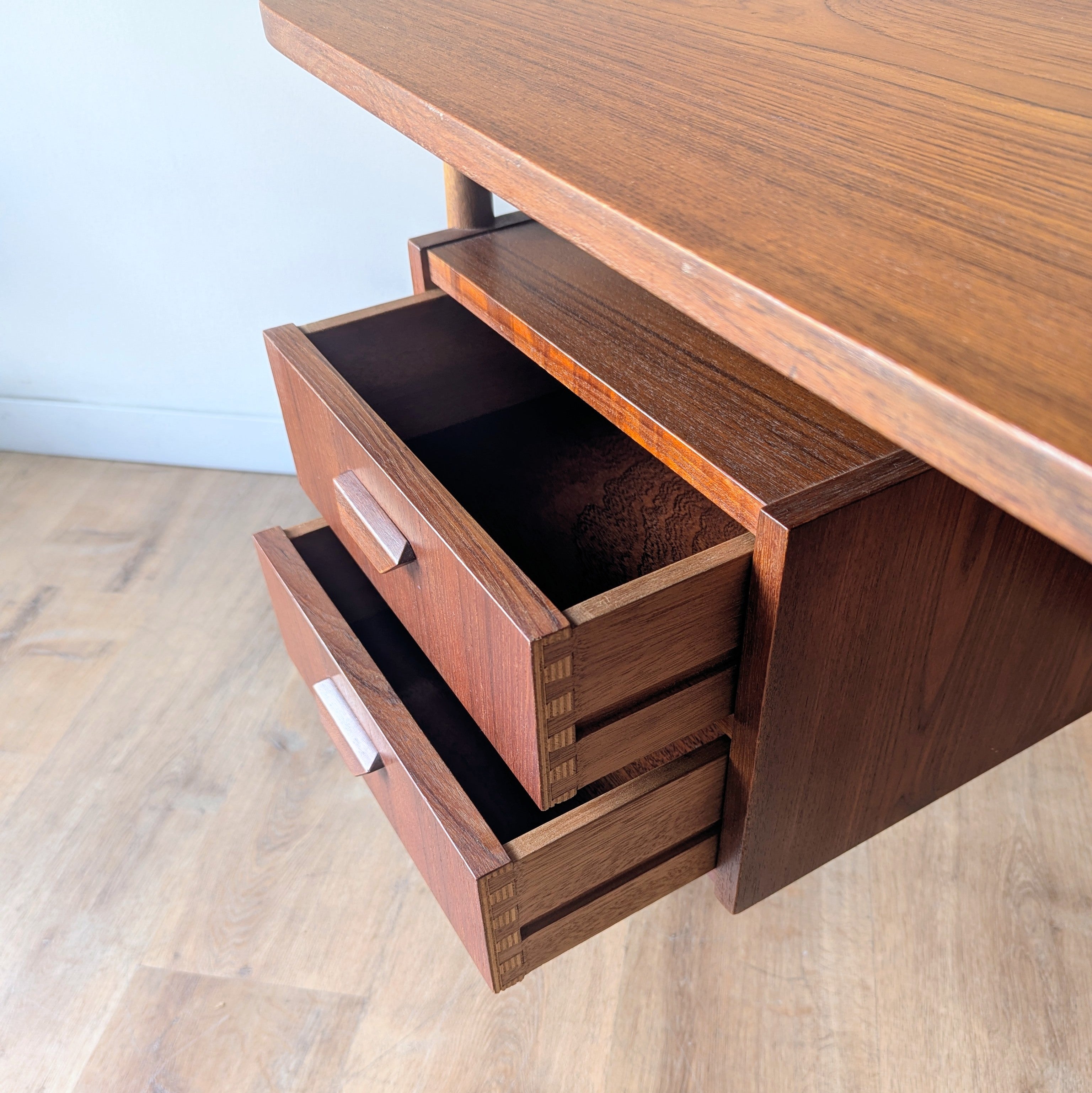 Gunner Nielsen Tibergaard Writing Desk