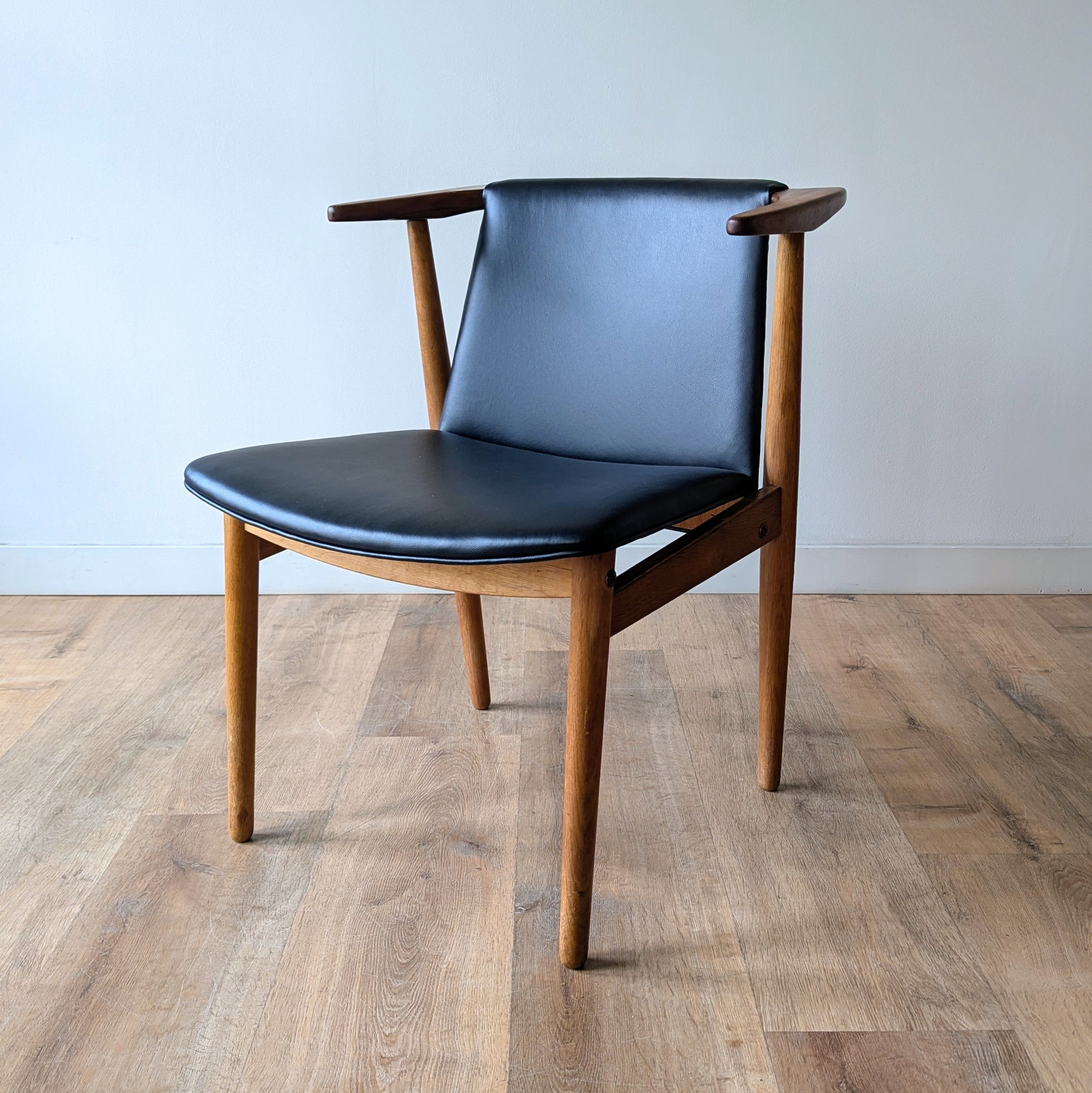 Hans Olsen Desk Chair