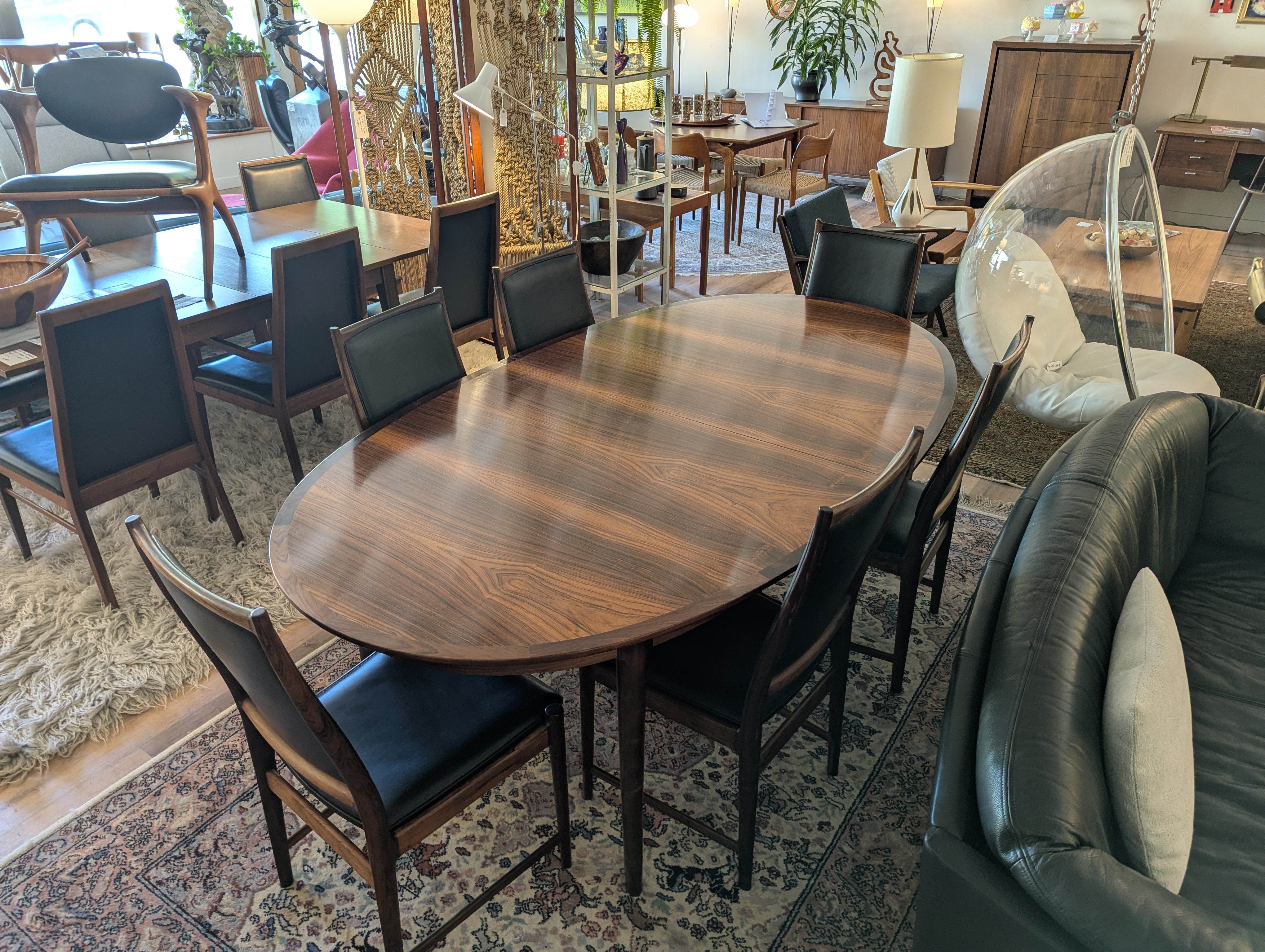 Torbjørn Afdal Oval Dining Table