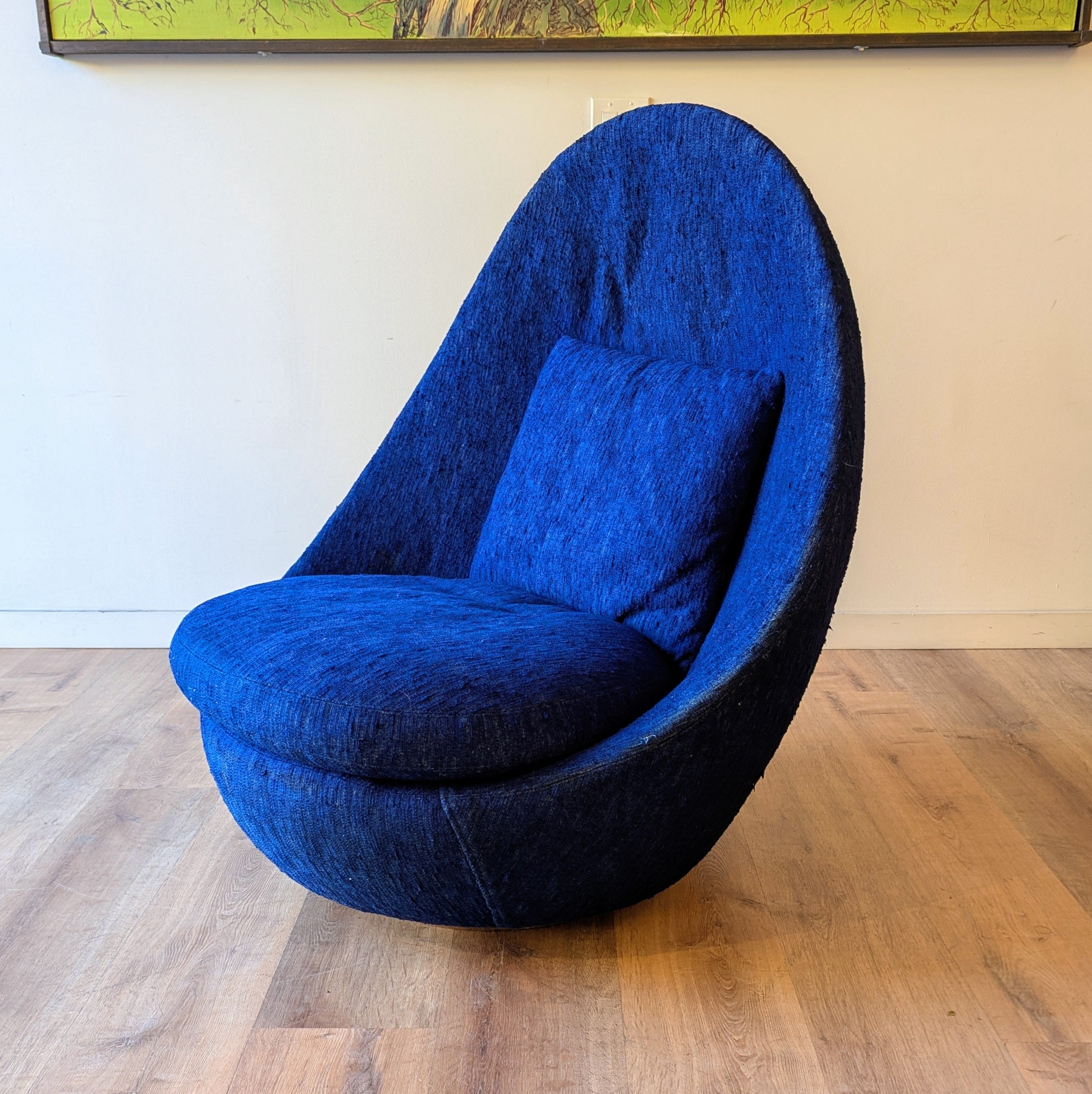 Milo Baughman Egg Chair