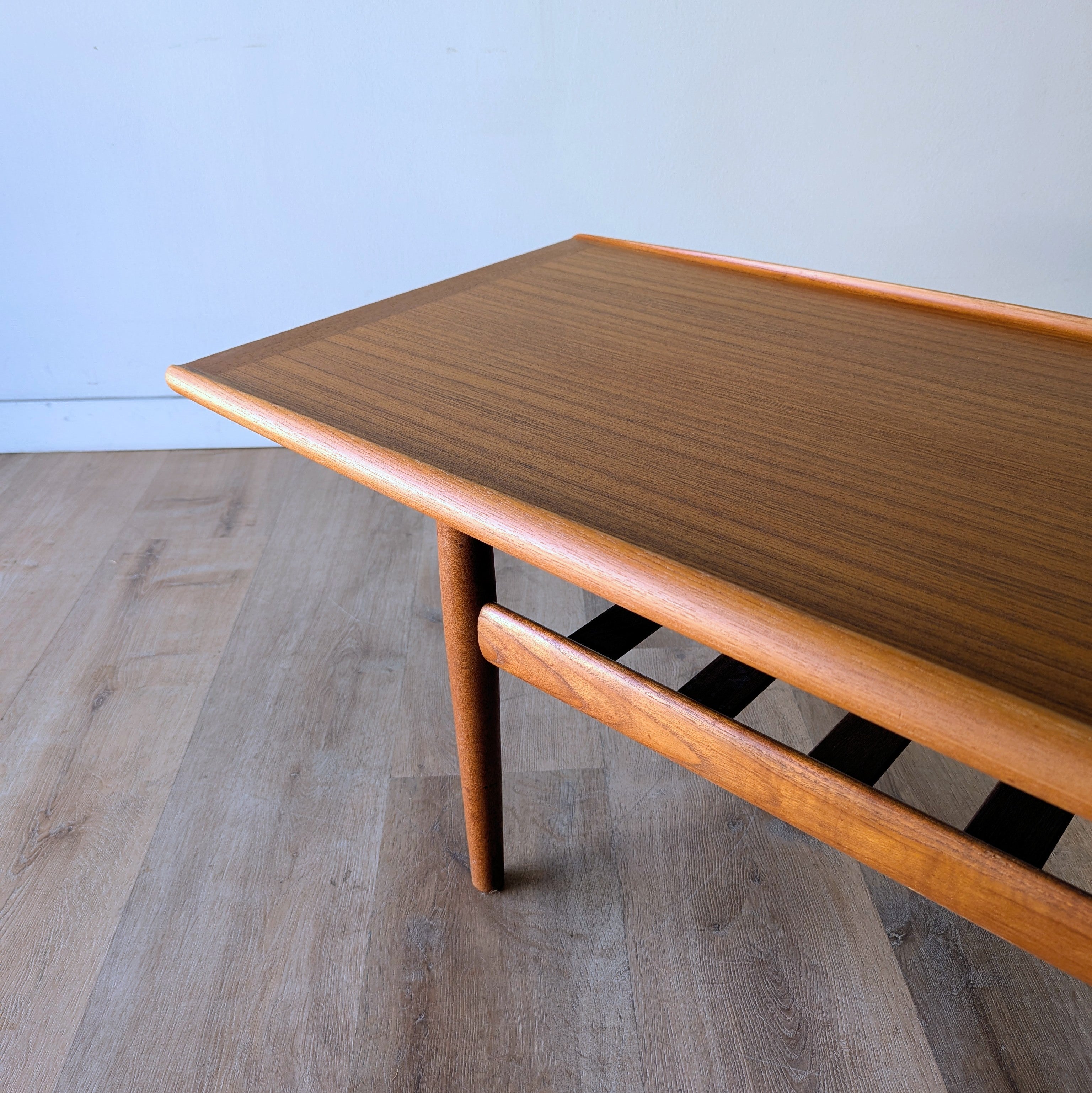 Grete Jalk Coffee Table