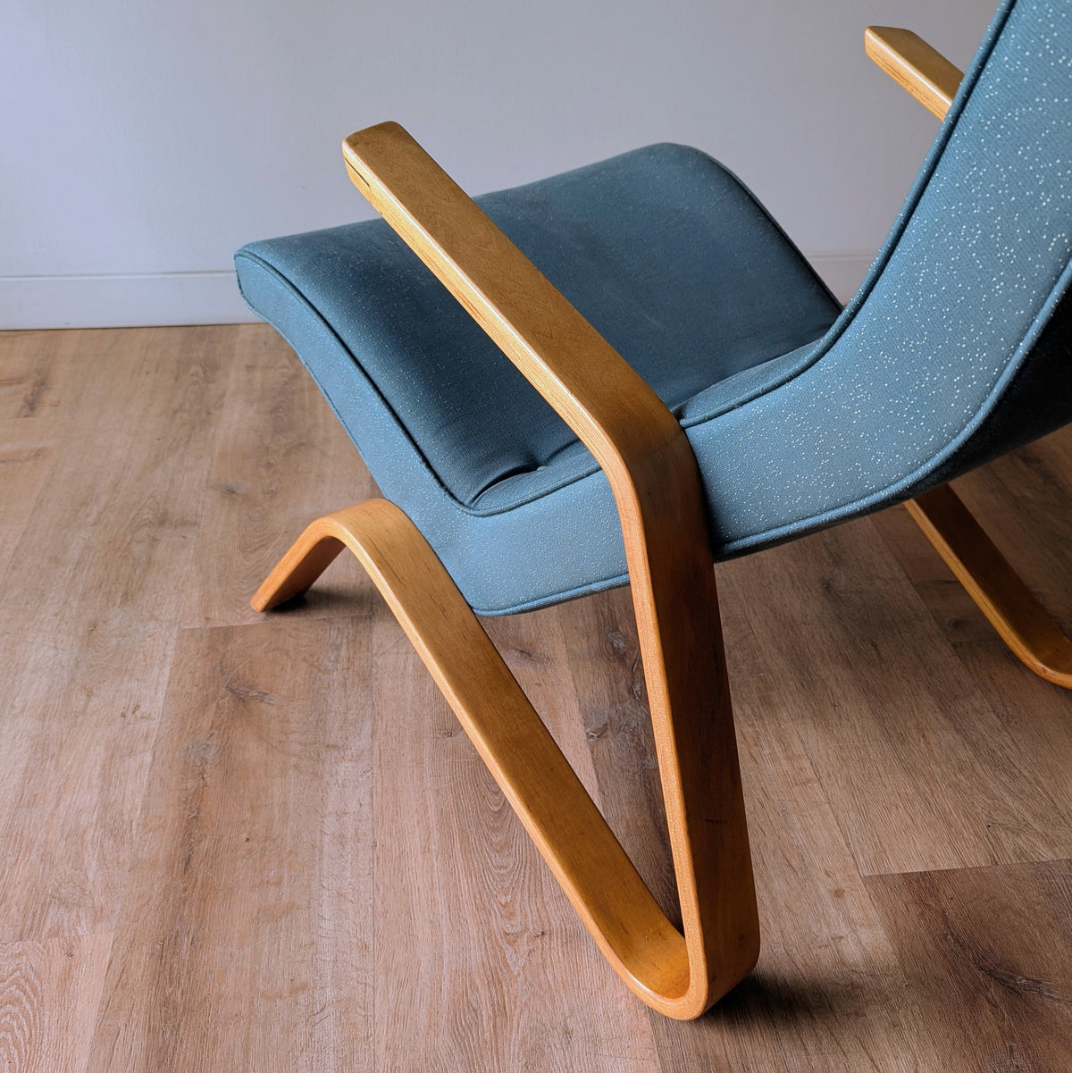 Eero Saarinen 'Grasshopper' Chair