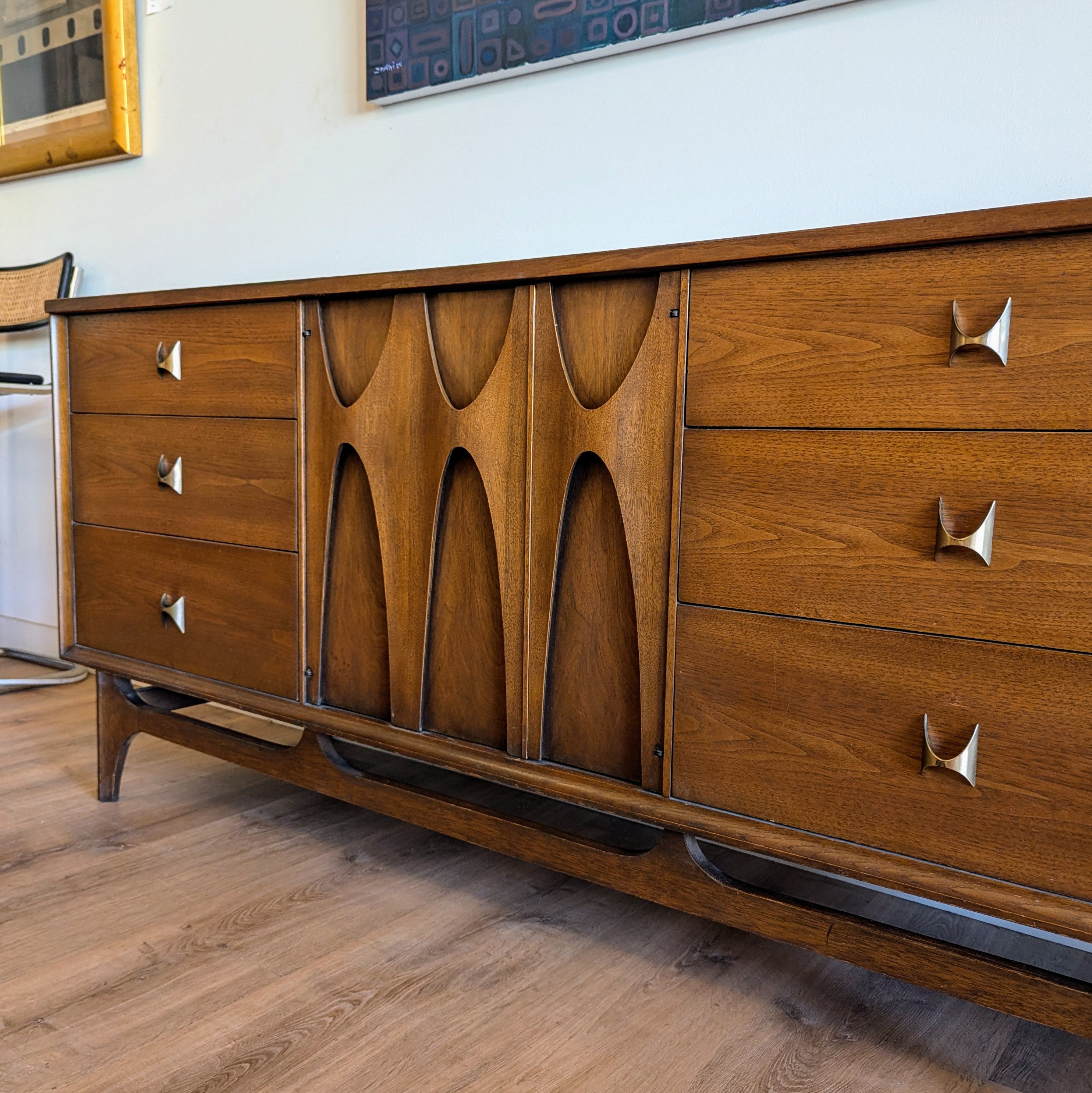 Broyhill 'Brasilia' Dresser