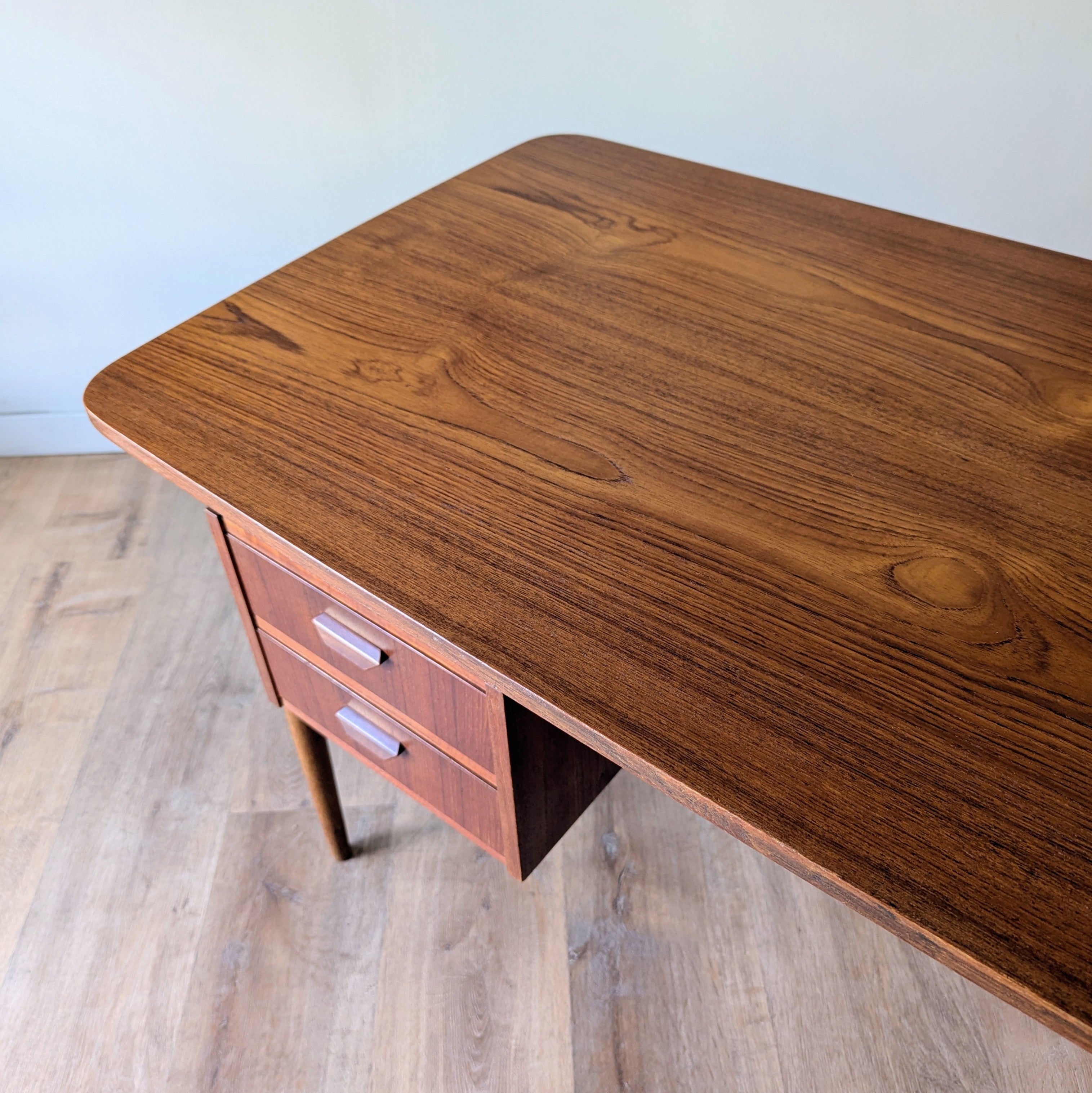 Gunner Nielsen Tibergaard Writing Desk
