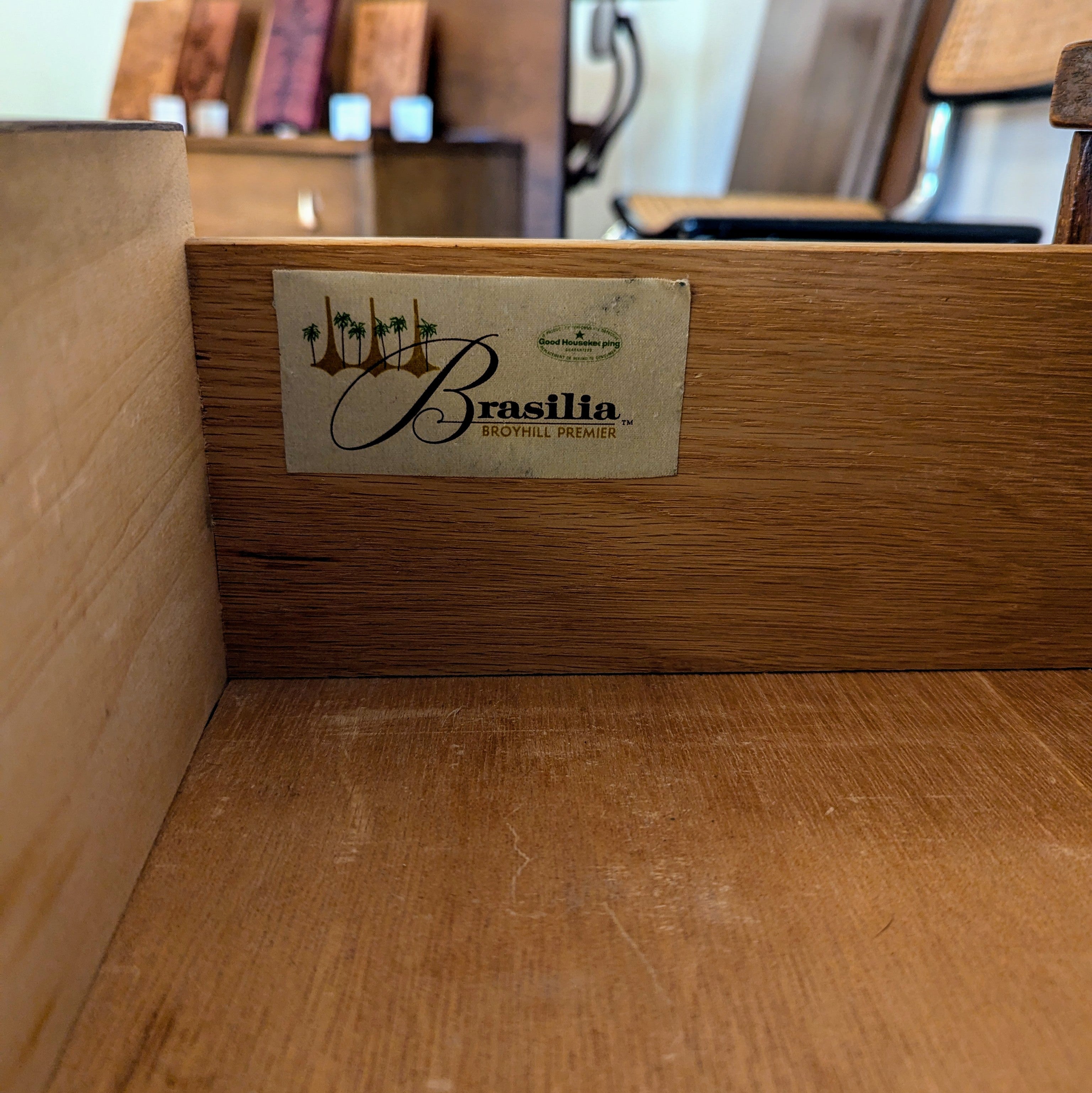 Broyhill 'Brasilia' Dresser